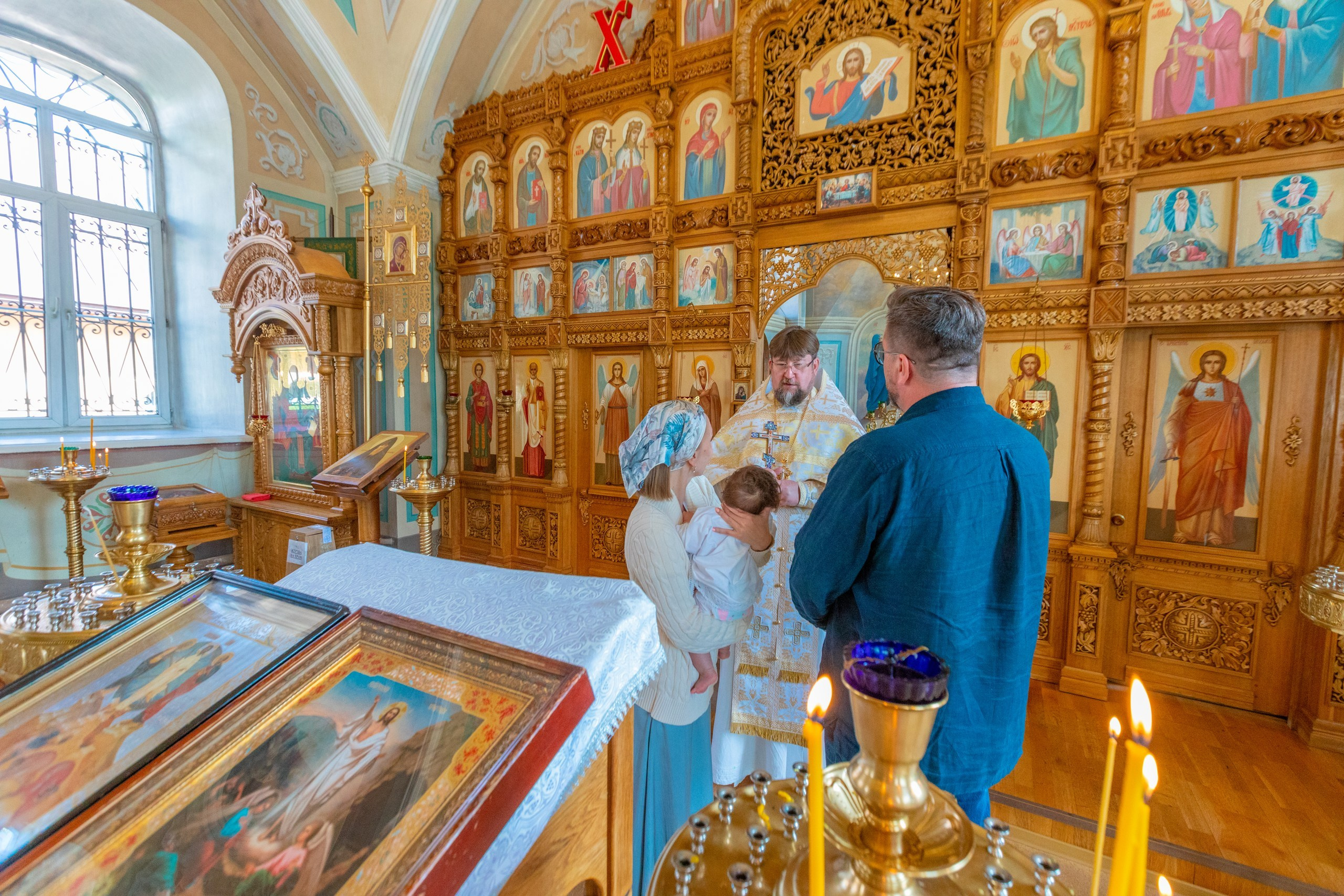 Крещение в Храме Серафима Саровского в Туле. Фотограф в Туле Крупский АнДРей. Фотостудия «КАДР71» в Туле