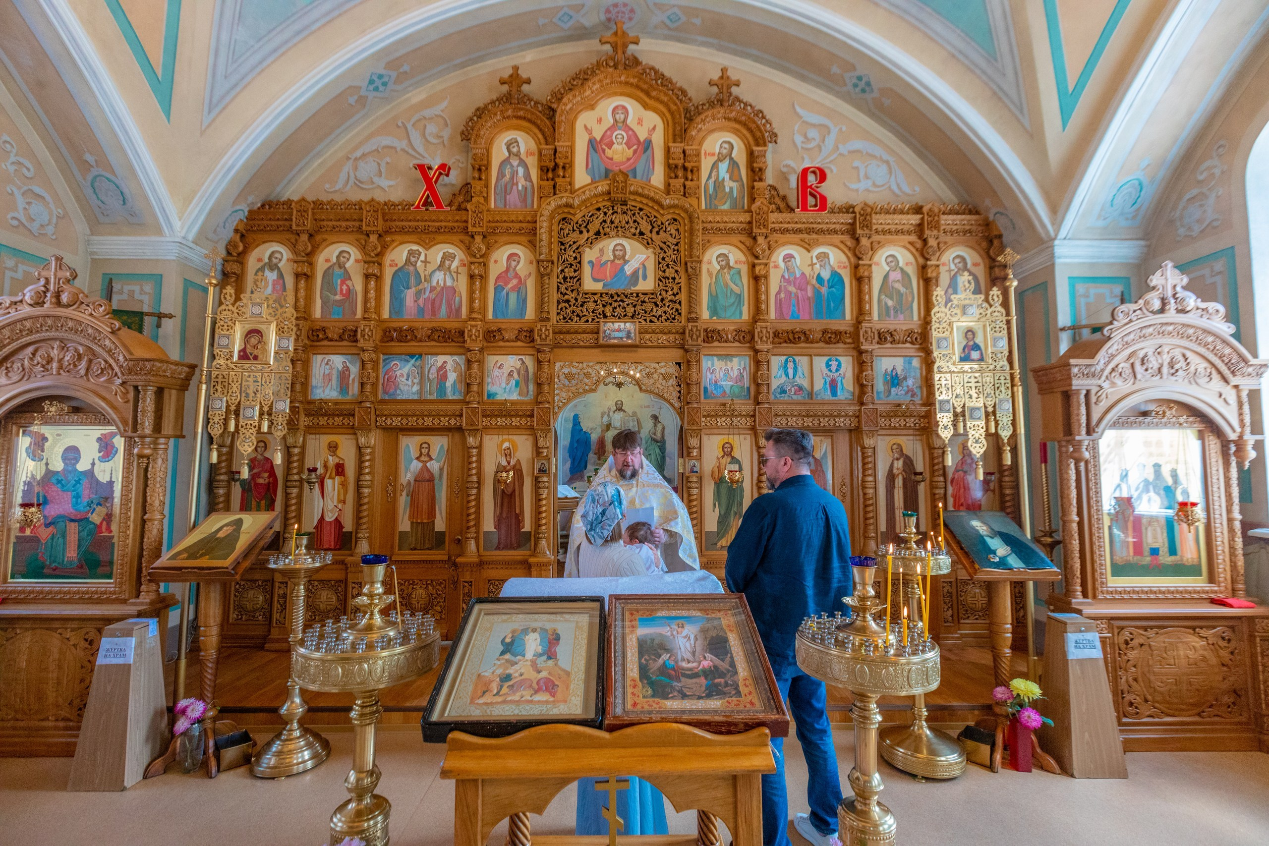 Крещение в Храме Серафима Саровского в Туле. Фотограф в Туле Крупский АнДРей. Фотостудия «КАДР71» в Туле