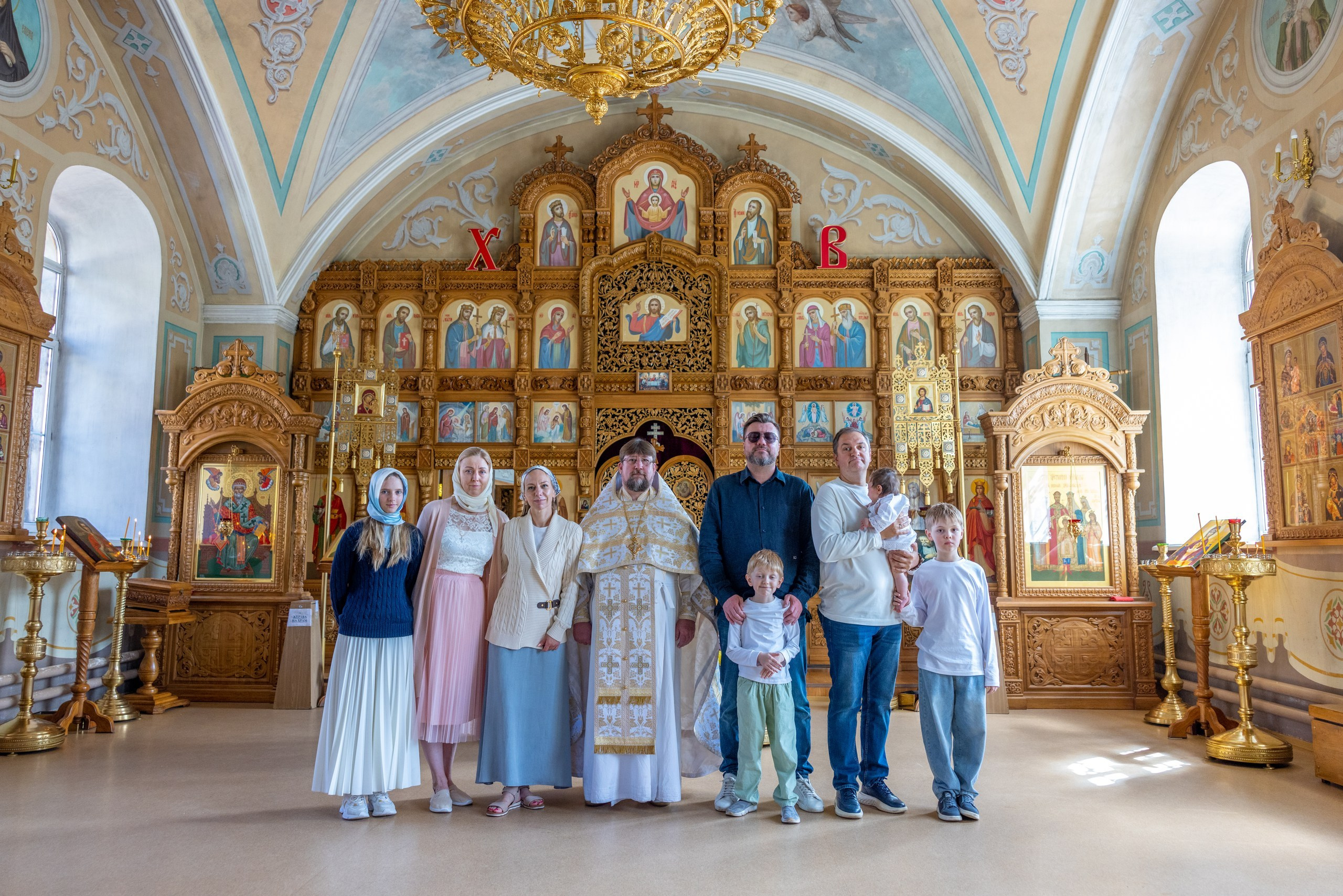 Крещение в Храме Серафима Саровского в Туле. Фотограф в Туле Крупский АнДРей. Фотостудия «КАДР71» в Туле