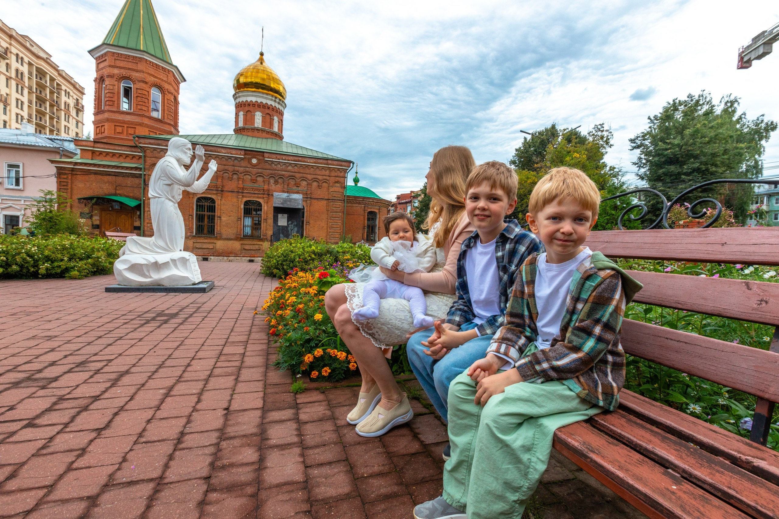 Крещение в Храме Серафима Саровского в Туле. Фотограф в Туле Крупский АнДРей. Фотостудия «КАДР71» в Туле