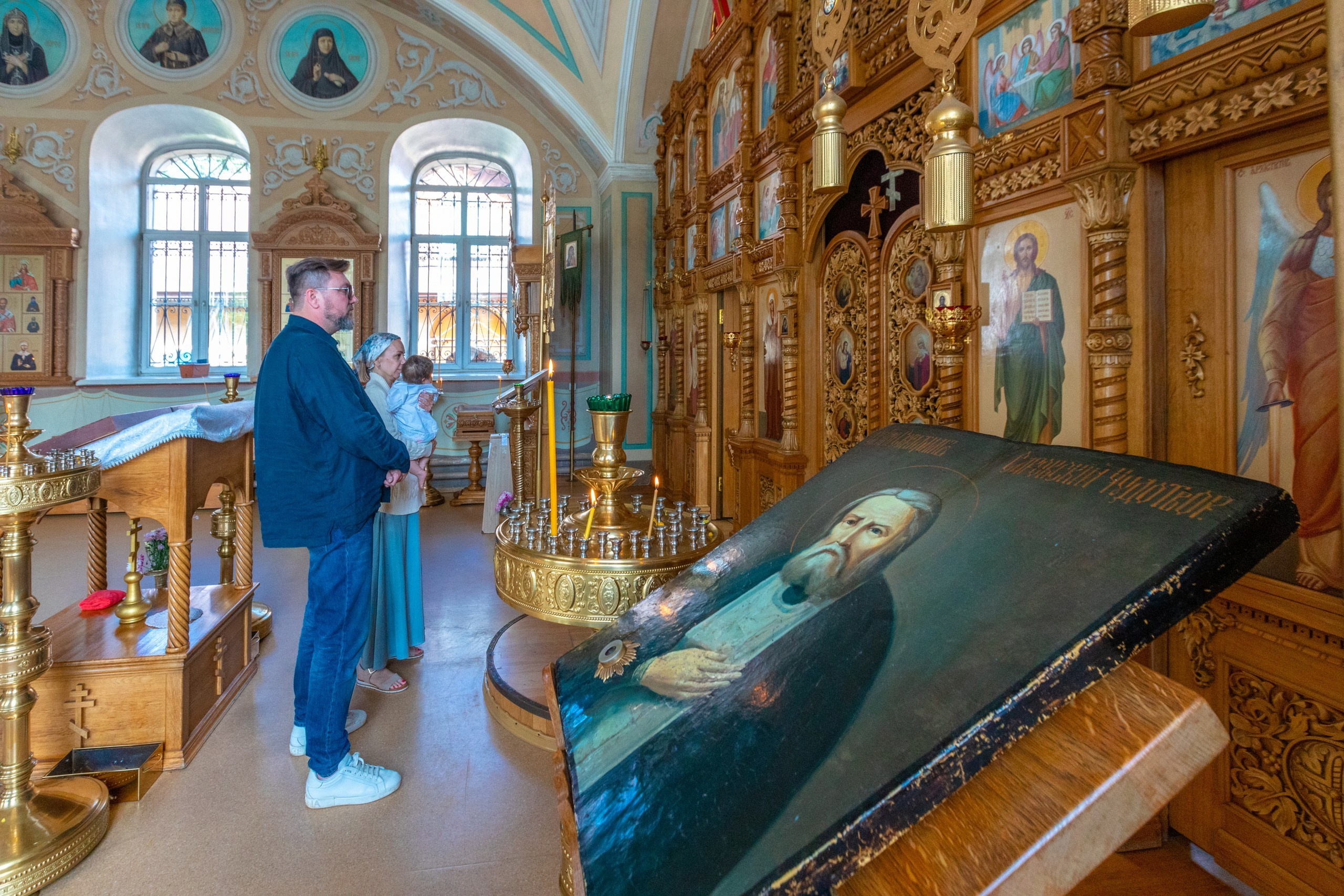 Крещение в Храме Серафима Саровского в Туле. Фотограф в Туле Крупский АнДРей. Фотостудия «КАДР71» в Туле