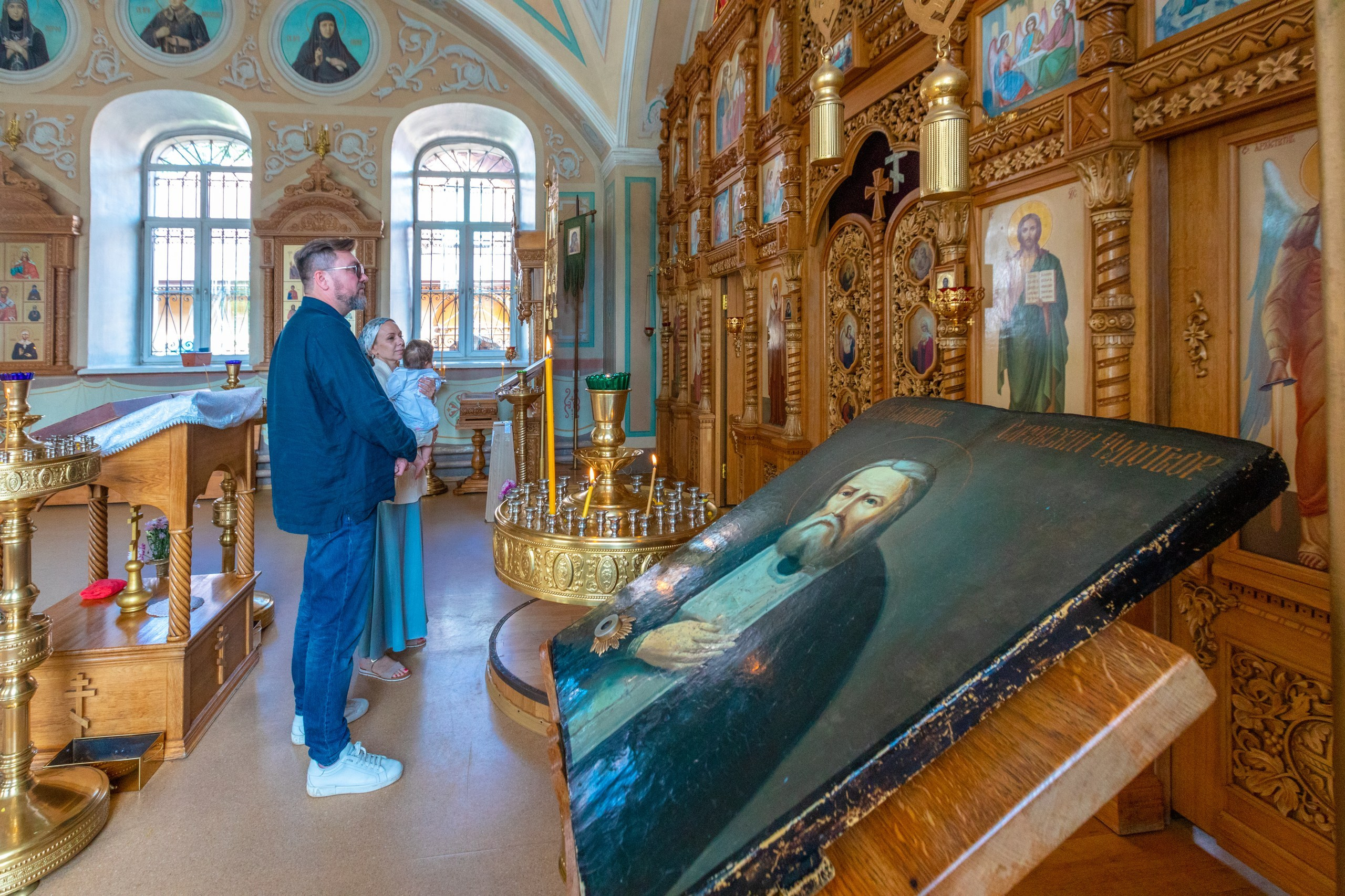 Крещение в Храме Серафима Саровского в Туле. Фотограф в Туле Крупский АнДРей. Фотостудия «КАДР71» в Туле