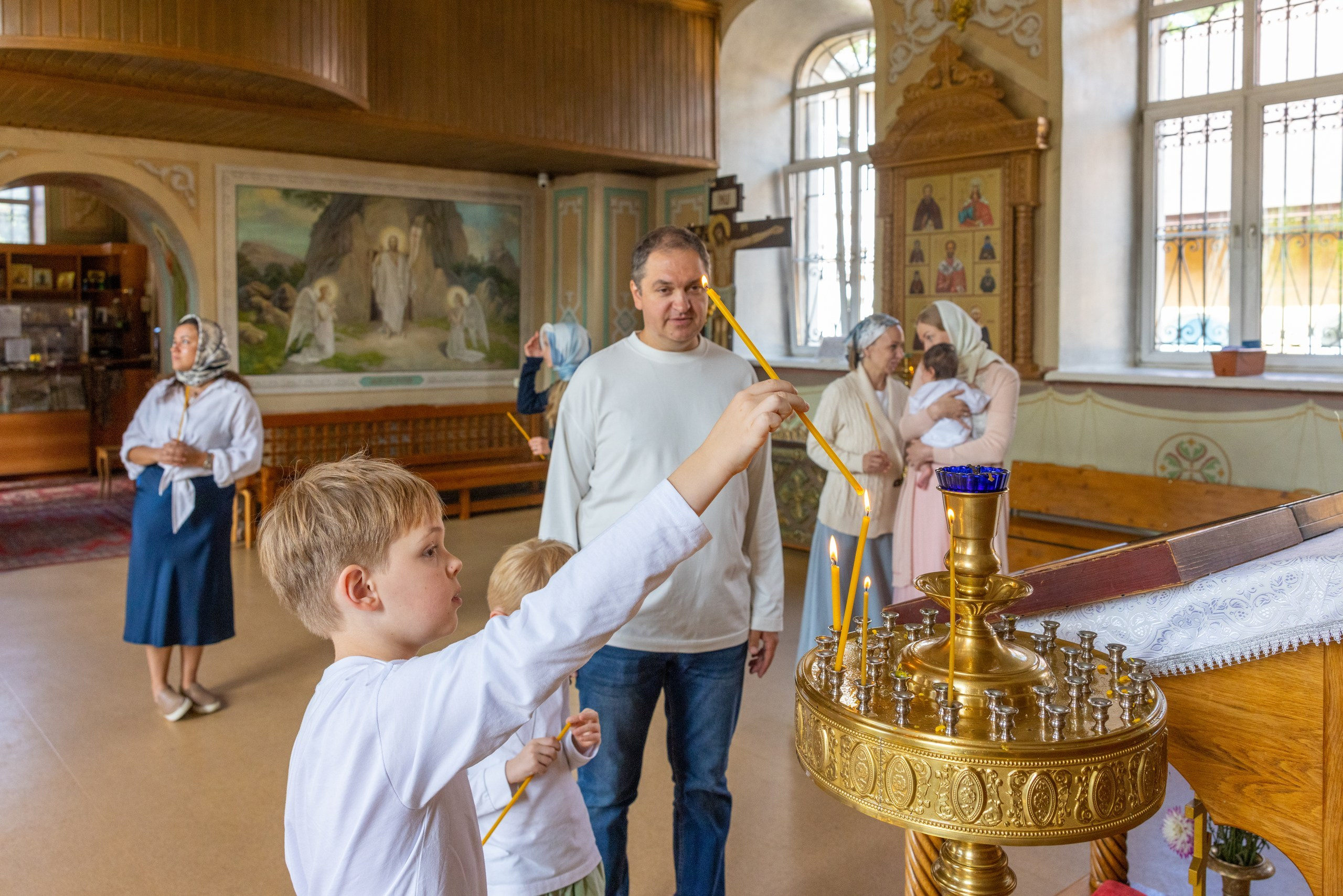 Крещение в Храме Серафима Саровского в Туле. Фотограф в Туле Крупский АнДРей. Фотостудия «КАДР71» в Туле