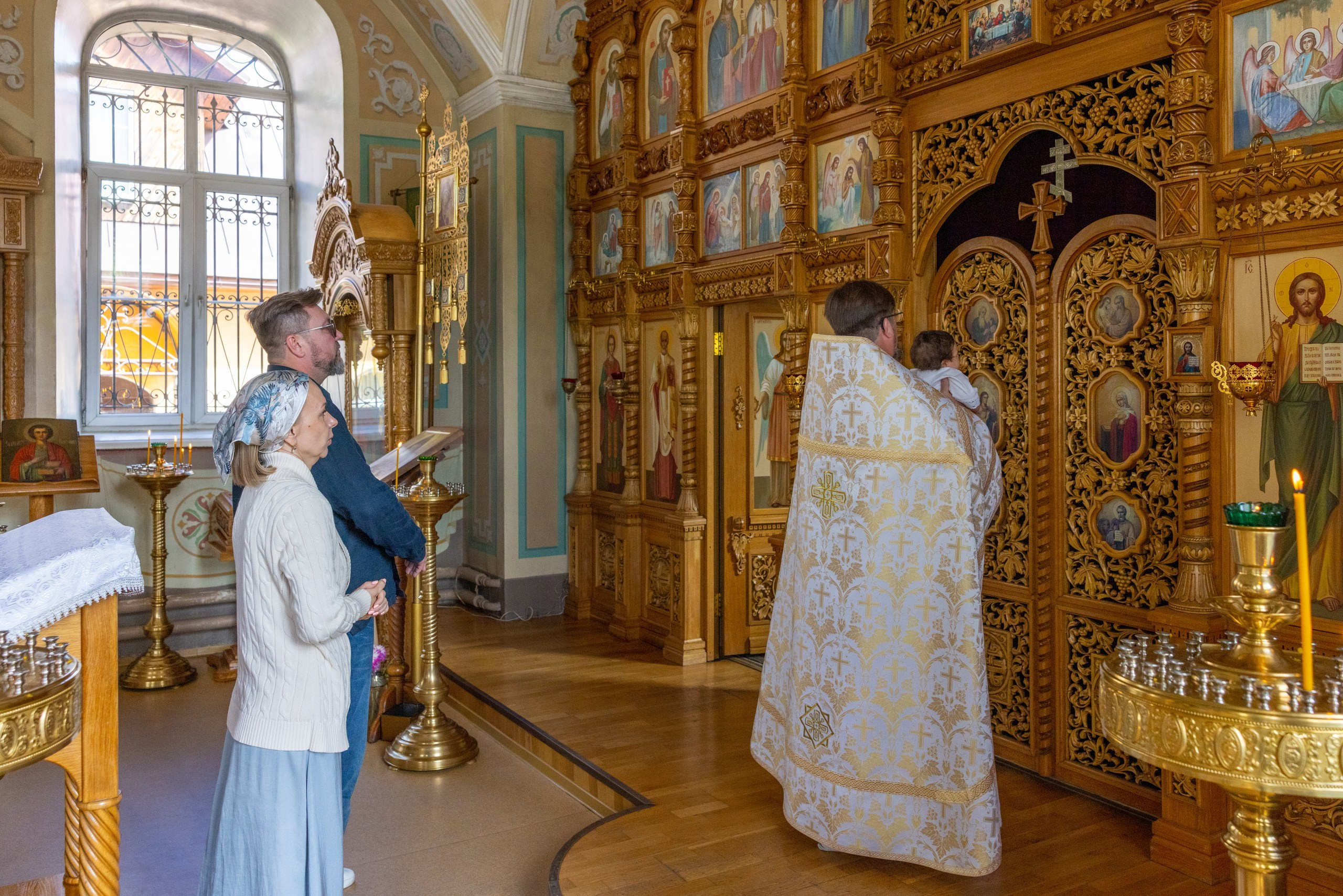 Крещение в Храме Серафима Саровского в Туле. Фотограф в Туле Крупский АнДРей. Фотостудия «КАДР71» в Туле