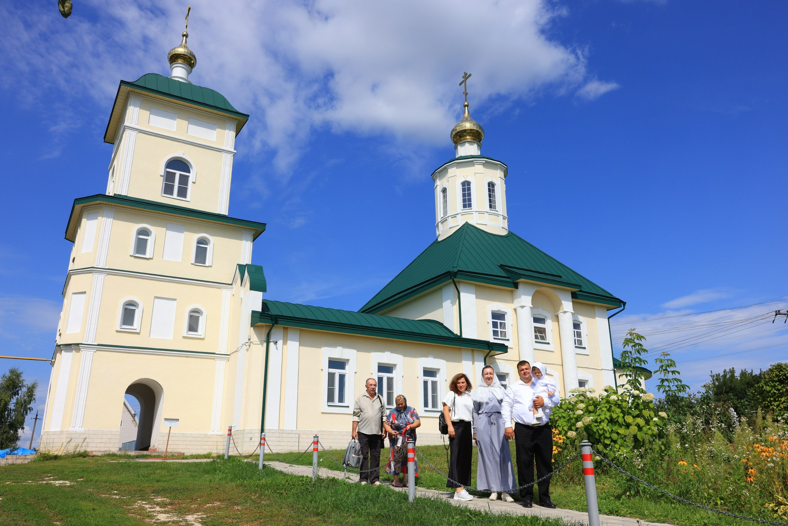 Крещение в храме храме св. Николая Угодника. Репортаж, пример без обработки. Фотограф в Туле Крупский АнДРей. Фотостудия «КАДР71» в Туле