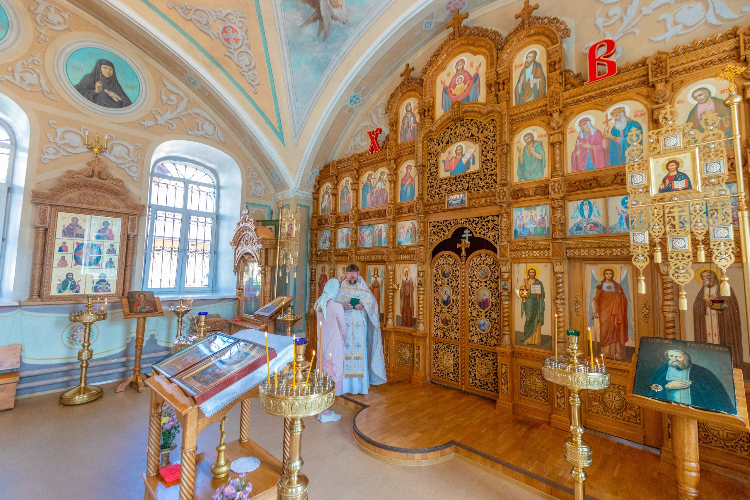 Крещение в Храме Серафима Саровского в Туле. Фотограф в Туле Крупский АнДРей. Фотостудия «КАДР71» в Туле