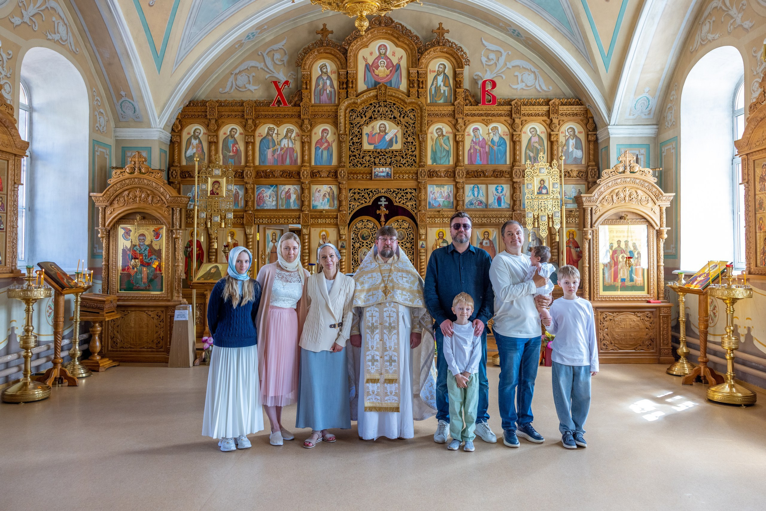 Крещение в Храме Серафима Саровского в Туле. Фотограф в Туле Крупский АнДРей. Фотостудия «КАДР71» в Туле