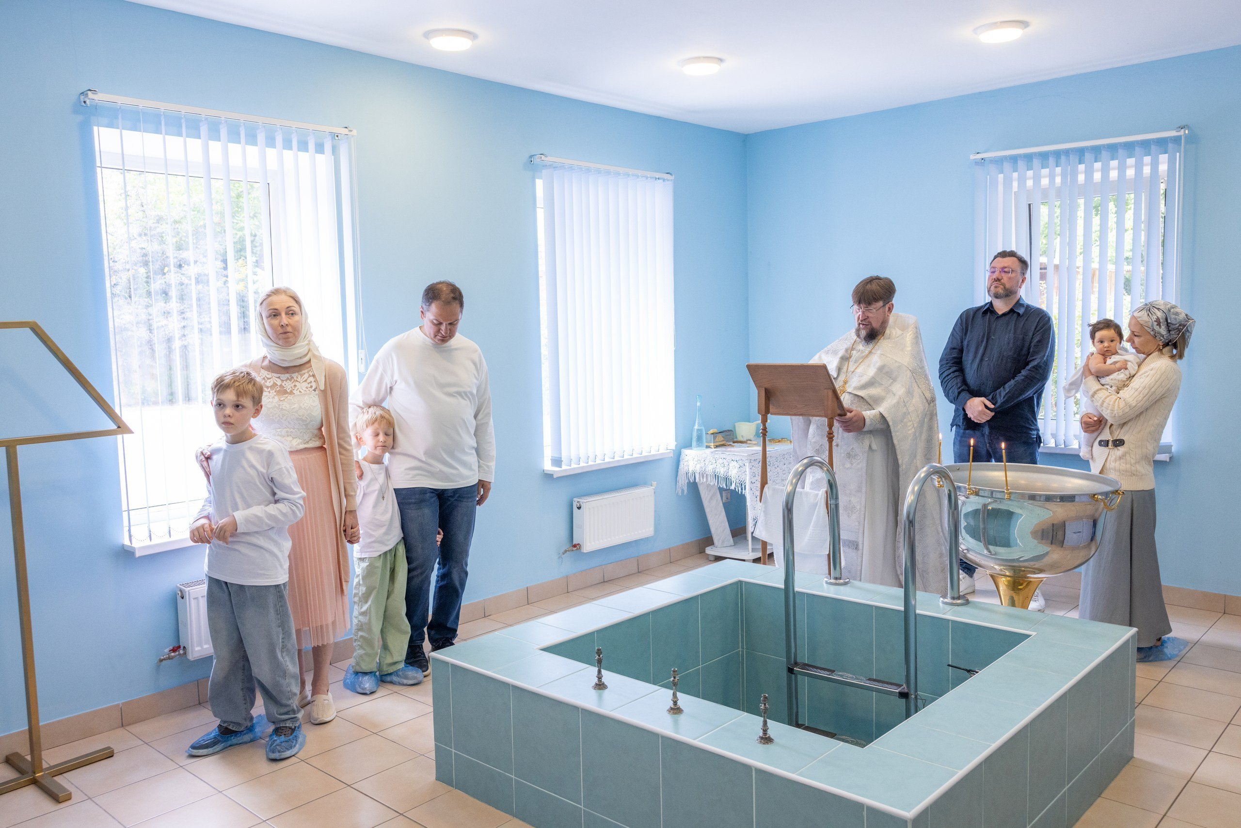 Крещение в Храме Серафима Саровского в Туле. Фотограф в Туле Крупский АнДРей. Фотостудия «КАДР71» в Туле