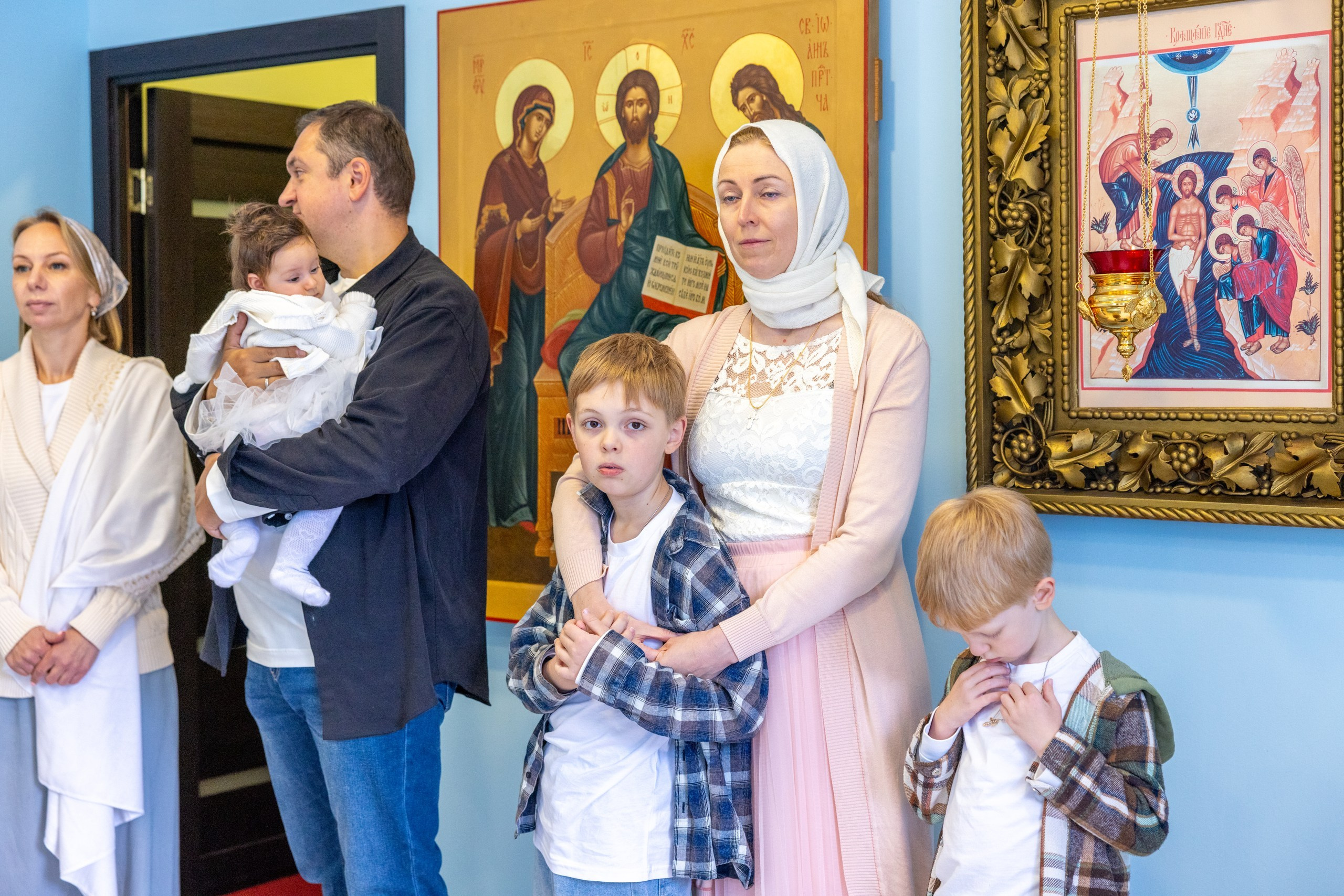 Крещение в Храме Серафима Саровского в Туле. Фотограф в Туле Крупский АнДРей. Фотостудия «КАДР71» в Туле