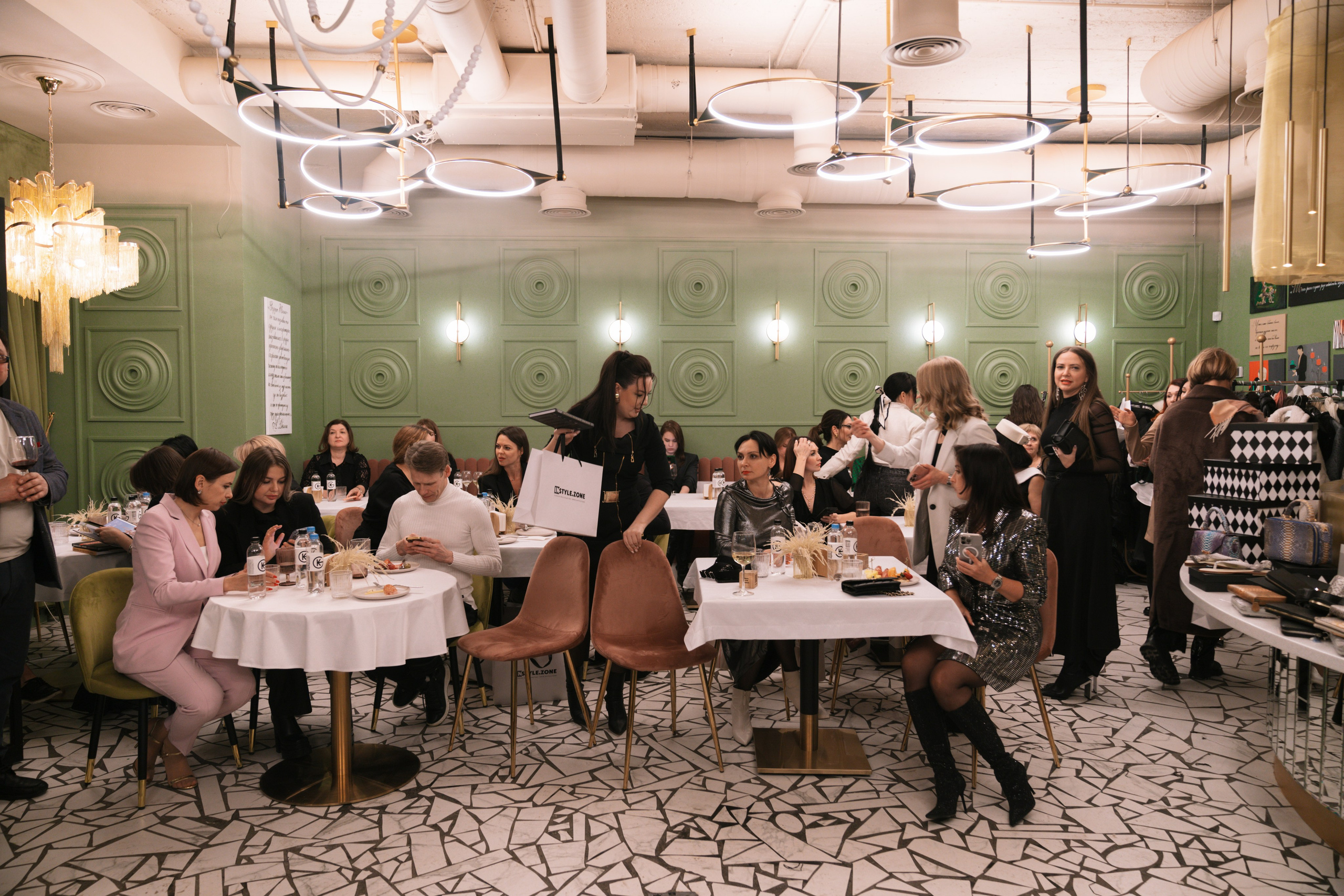 GK- MOD. Свадебный фотограф в Москве Кристина Чехова