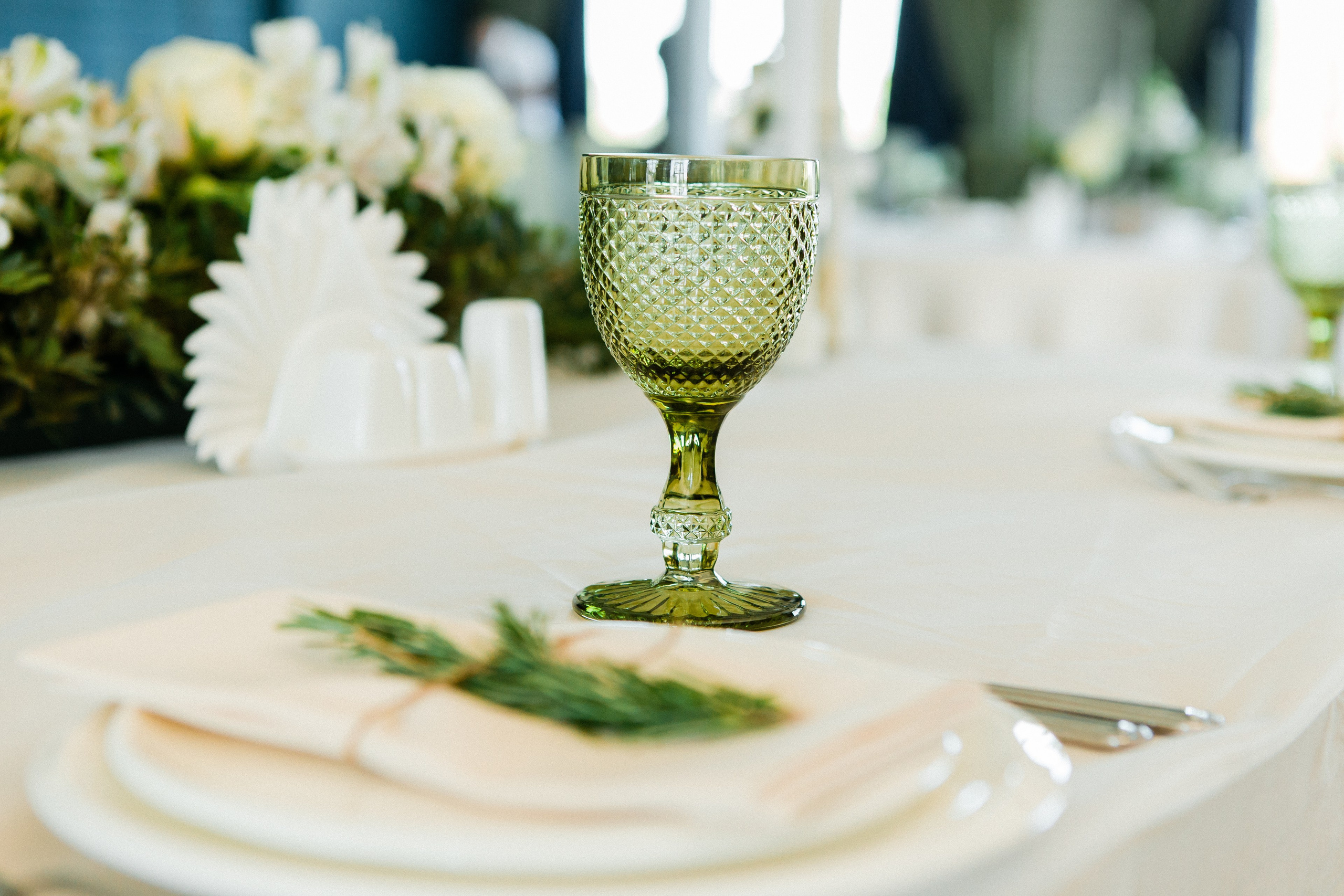 All Inclusive. Видеосъемка и фотосъемка свадеб. Фотограф и оператор на свадьбу. Видеосъемка подкастов, собственная видео-фотостудии. Предметная фотосъемка