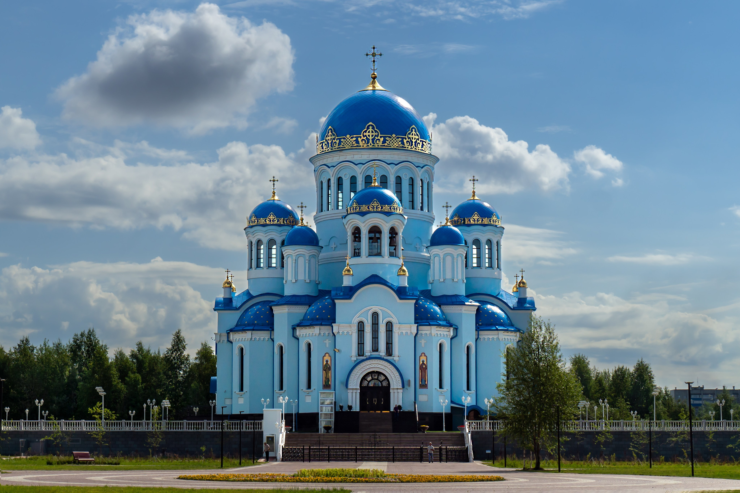 Свято Троицкий кафедральный собор. Фотограф в Сургуте Евгений Бармин