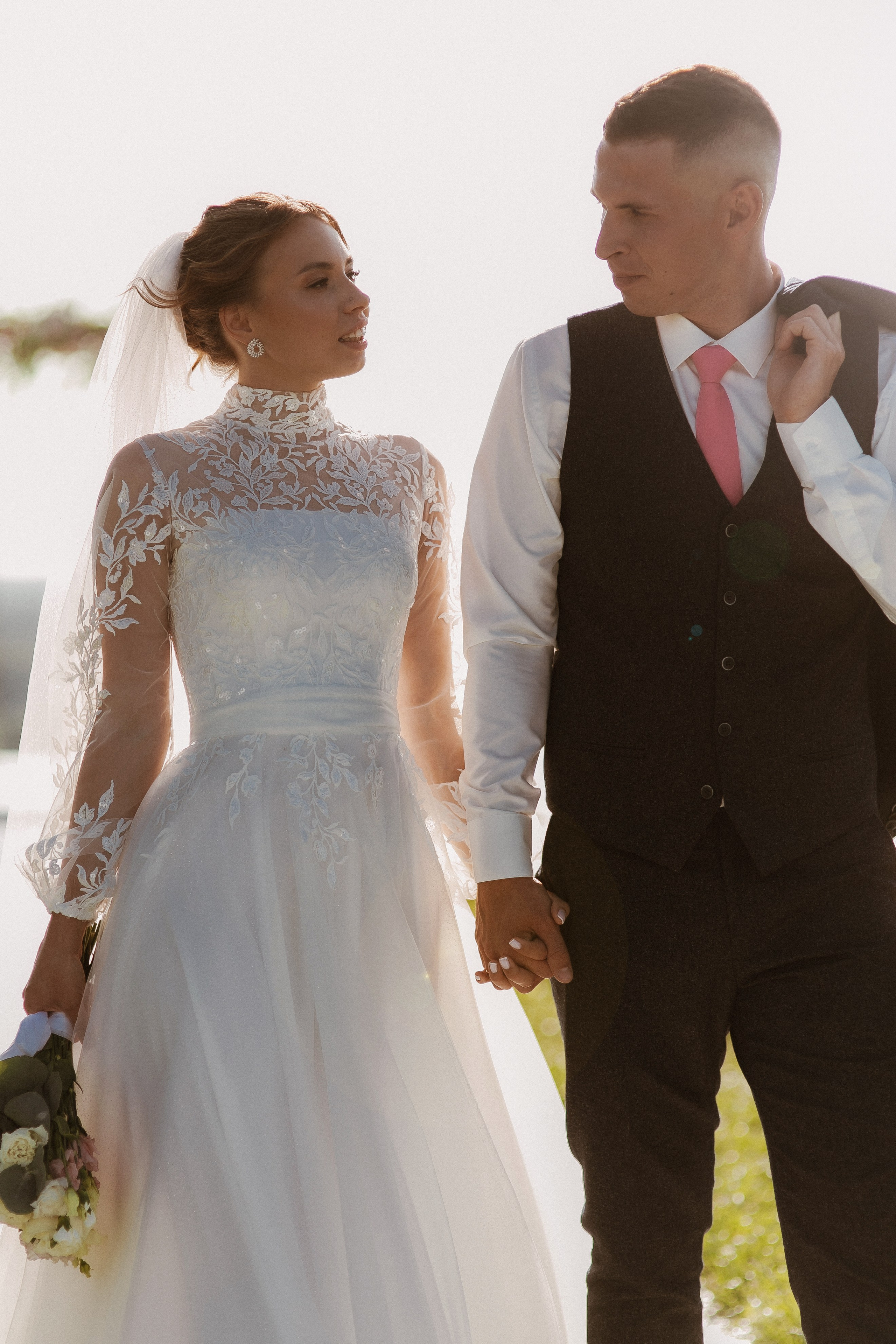 Выездная регистрация свадьбы влюбленных. Свадебный и репортажный фотограф в Ярославле и Санкт-Петербурге Роман Микрюков