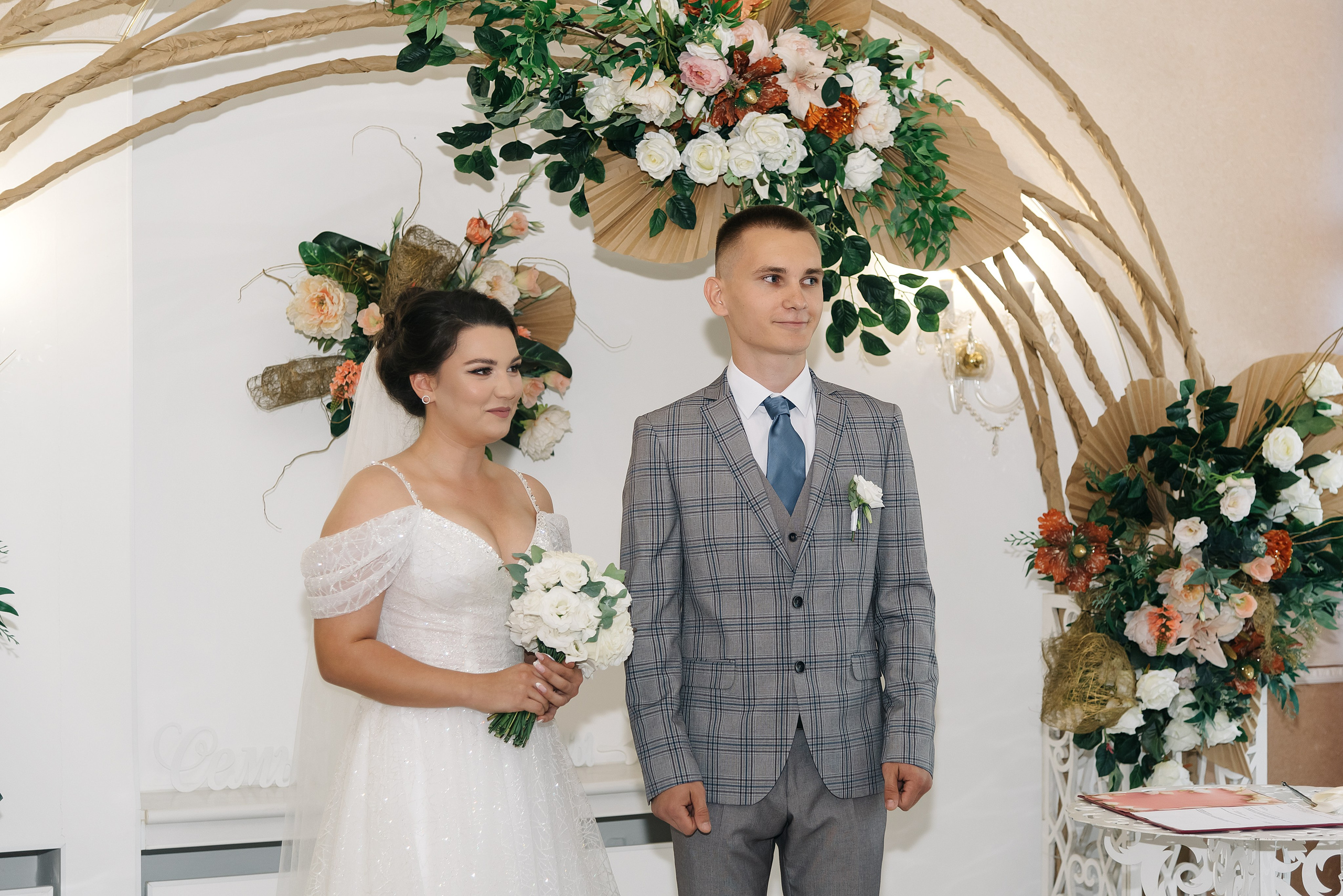 Роман и Карина. Фотограф Волжский Екатерина Егорова