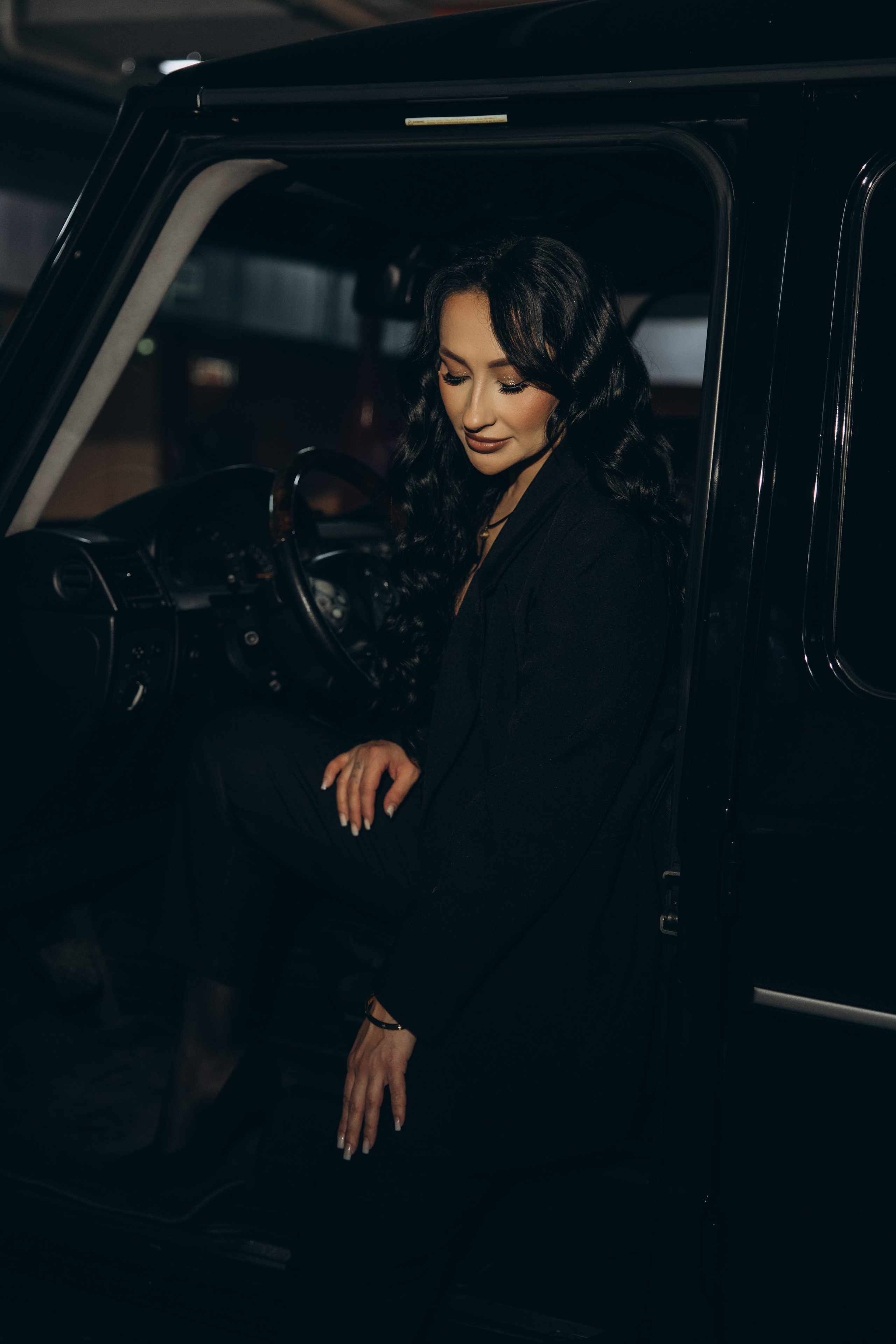 На парковке. Свадебный, семейный фотограф в Иркутске Светлана Макаричева