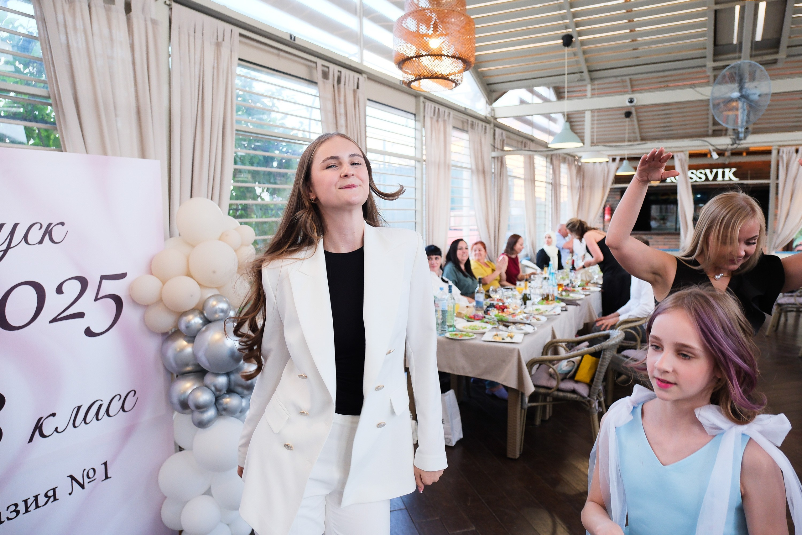 9 Класс Выпускной. Фотограф Анатолий Деникин