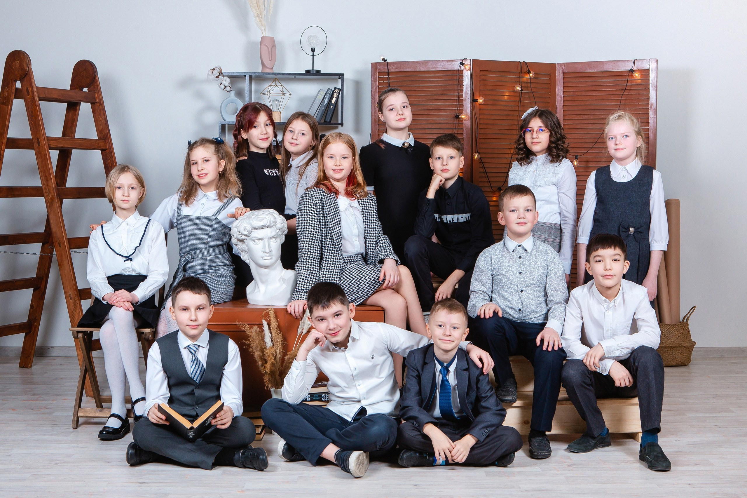 Классика. Студия. Фото дети. Выпускные альбомы Нижний Тагил