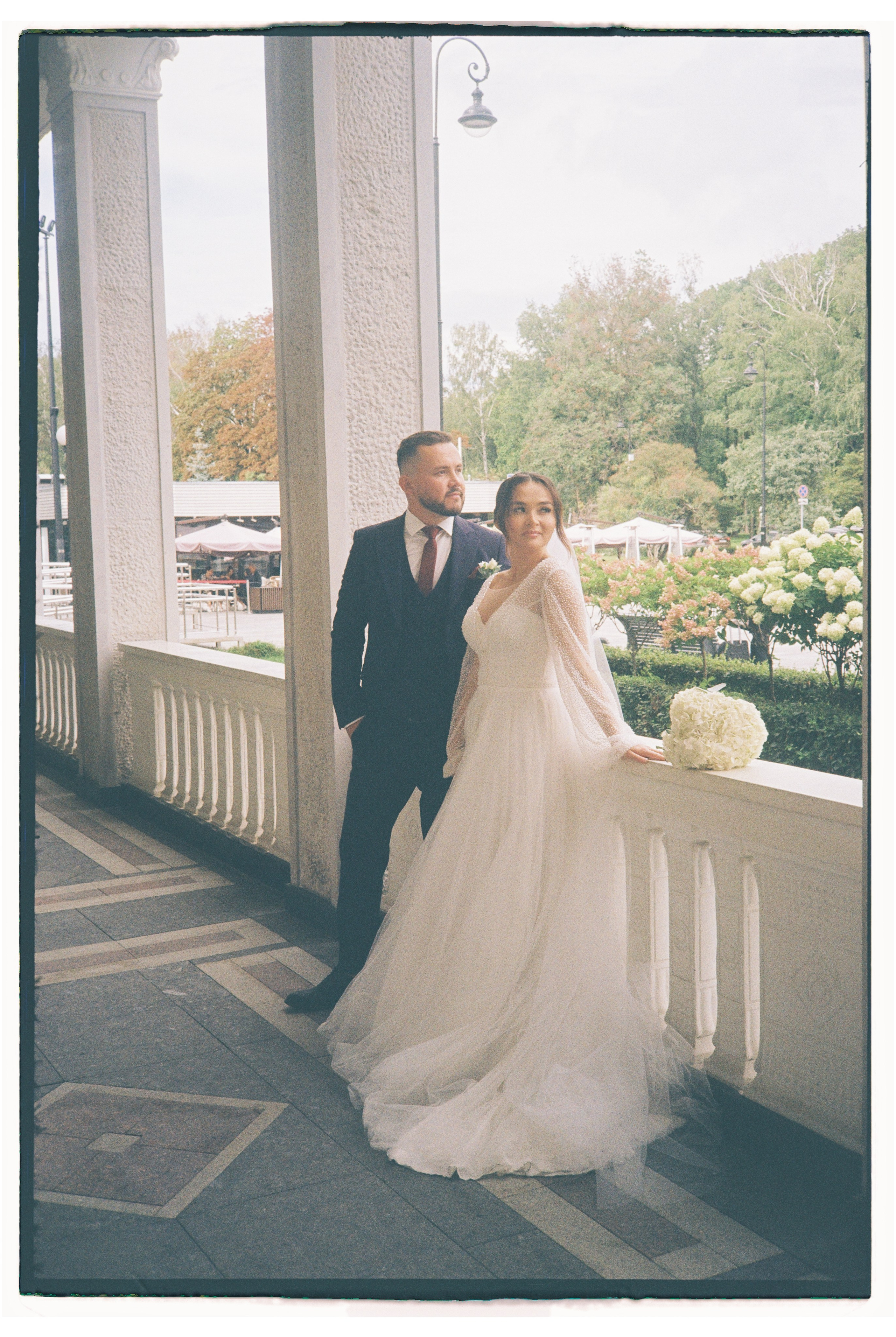 Рустам & Земфира. Пленка. Сестры Карабаза. Фотографы и ретушеры в Москве и Санкт-Петербурге