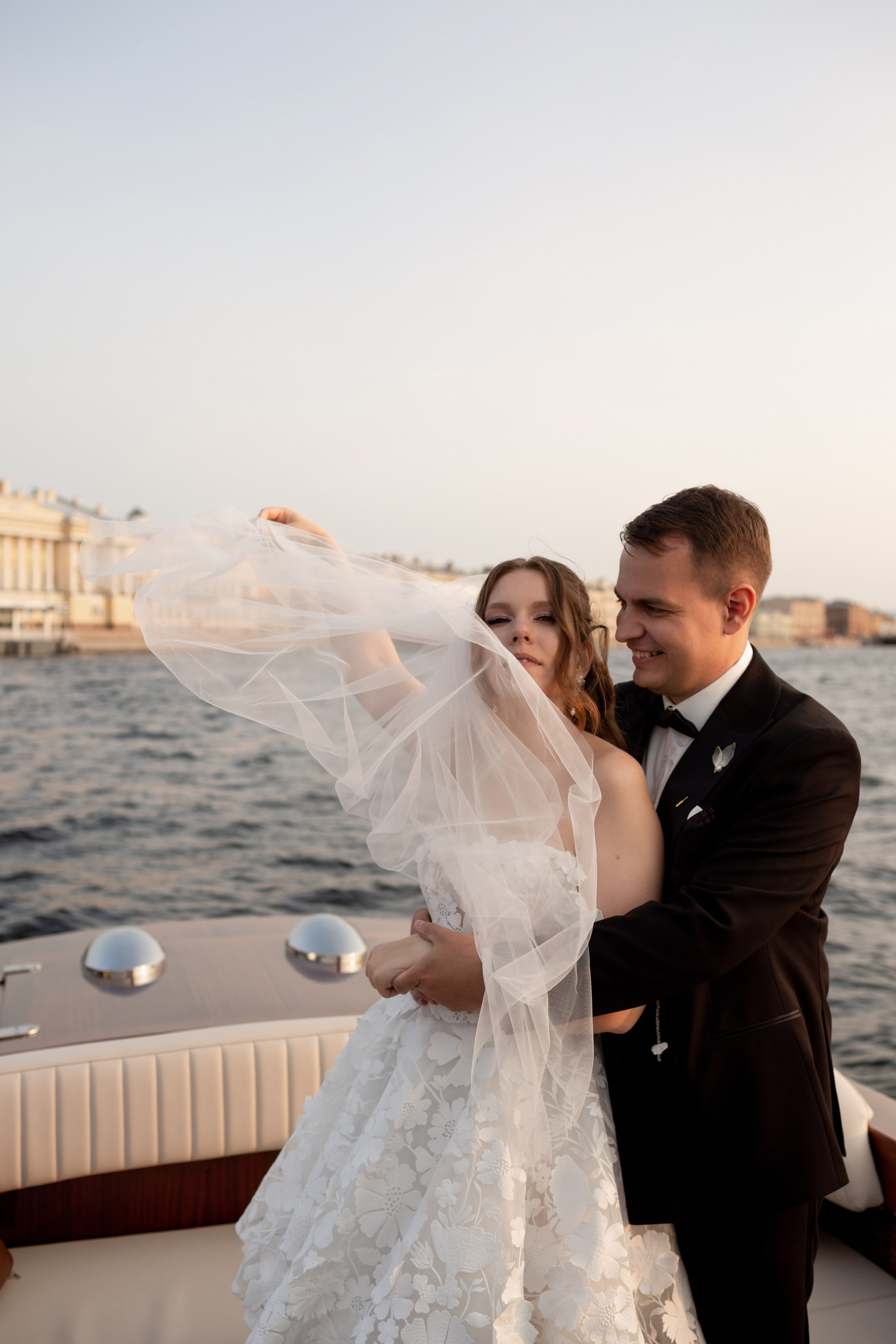 Свадебная фотосессия в Петербурге. Свадебный фотограф Кирилл Белый