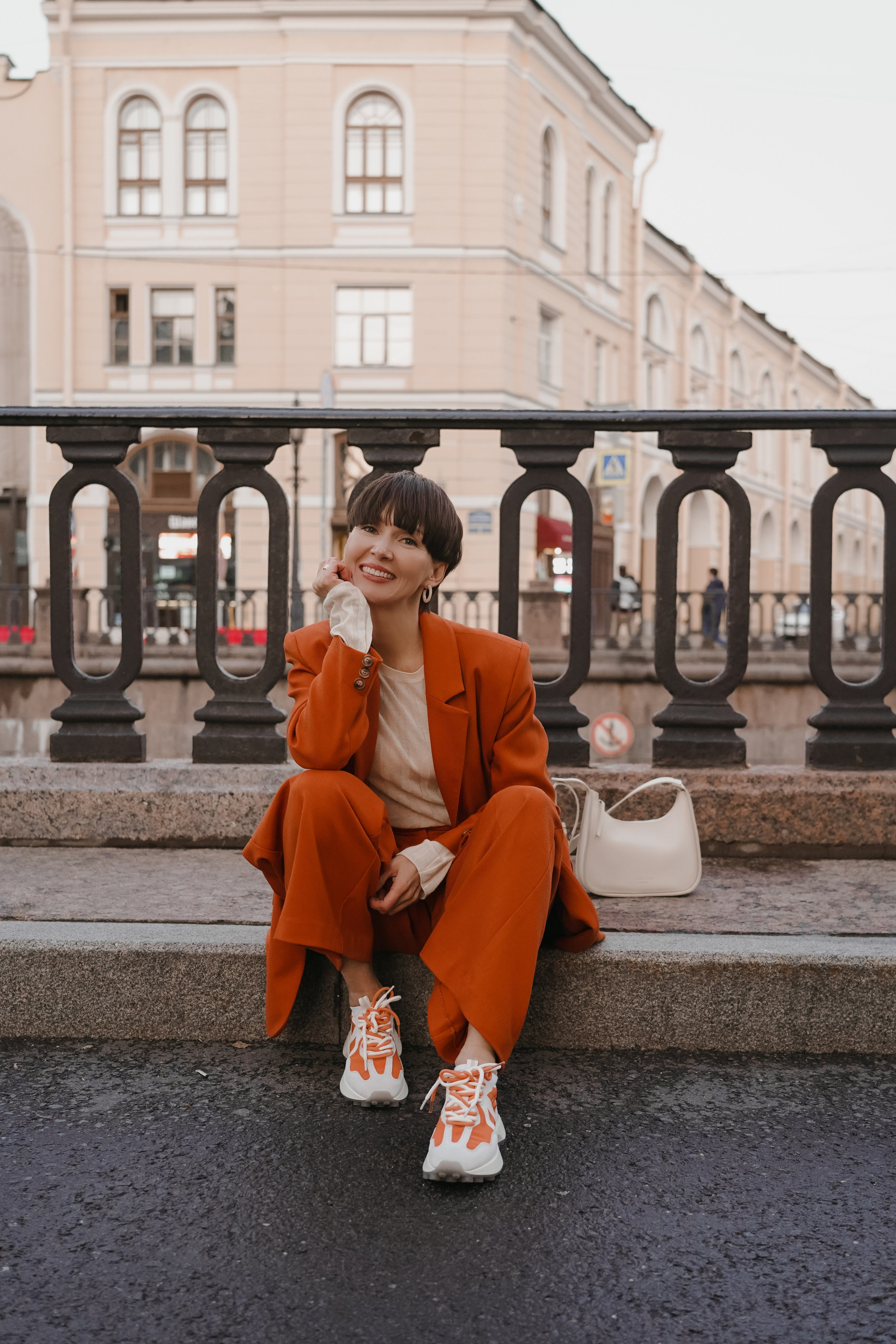 Индивидуальная фотосессия на улице (уличная). Фото и видео съемка