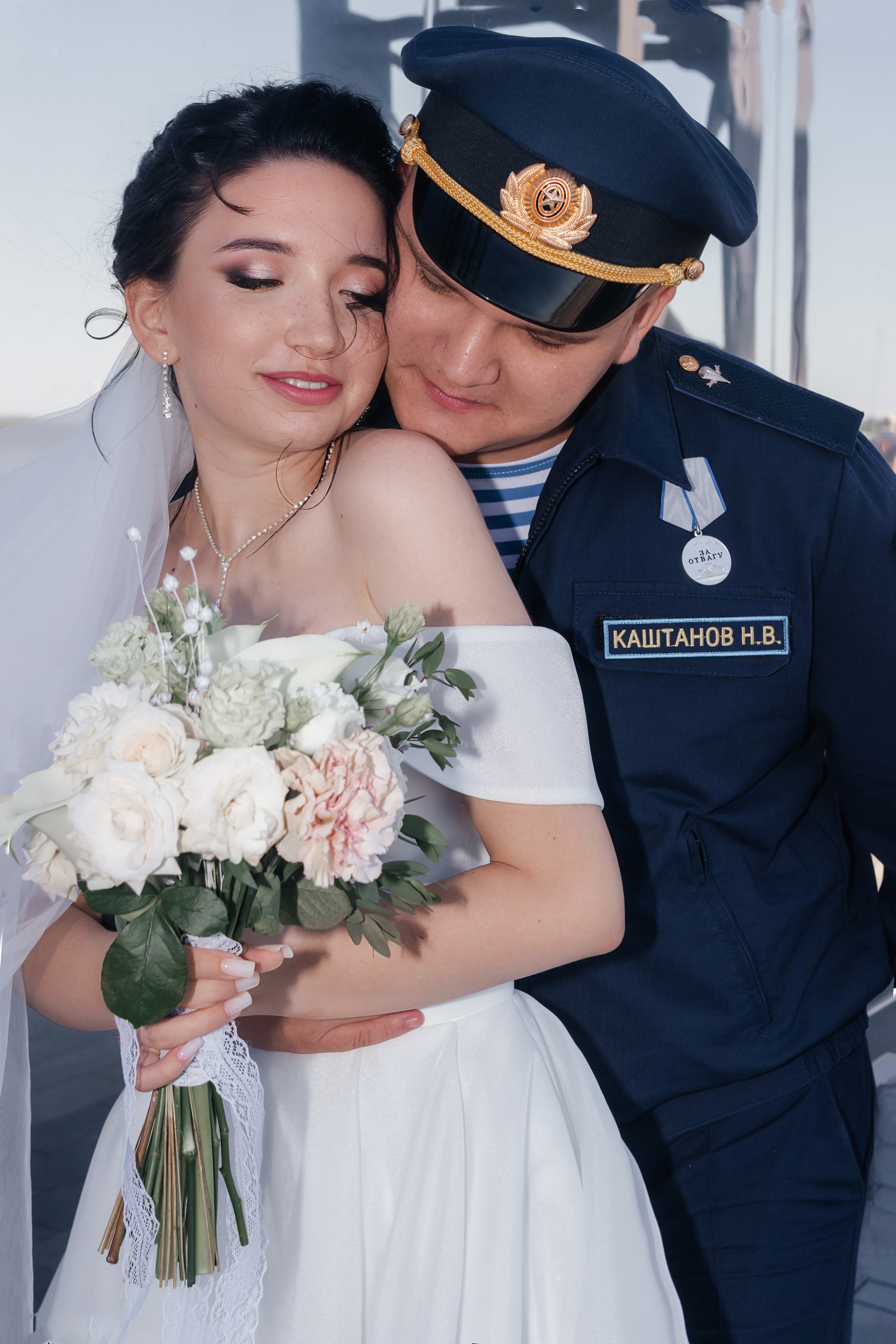 Свадебная съемка Лены и Никиты на Стрелке и в Ресторане Парус на Гребном канале. Свадебный фотограф и фотограф Love-Store в Нижнем Новгороде Анастасия