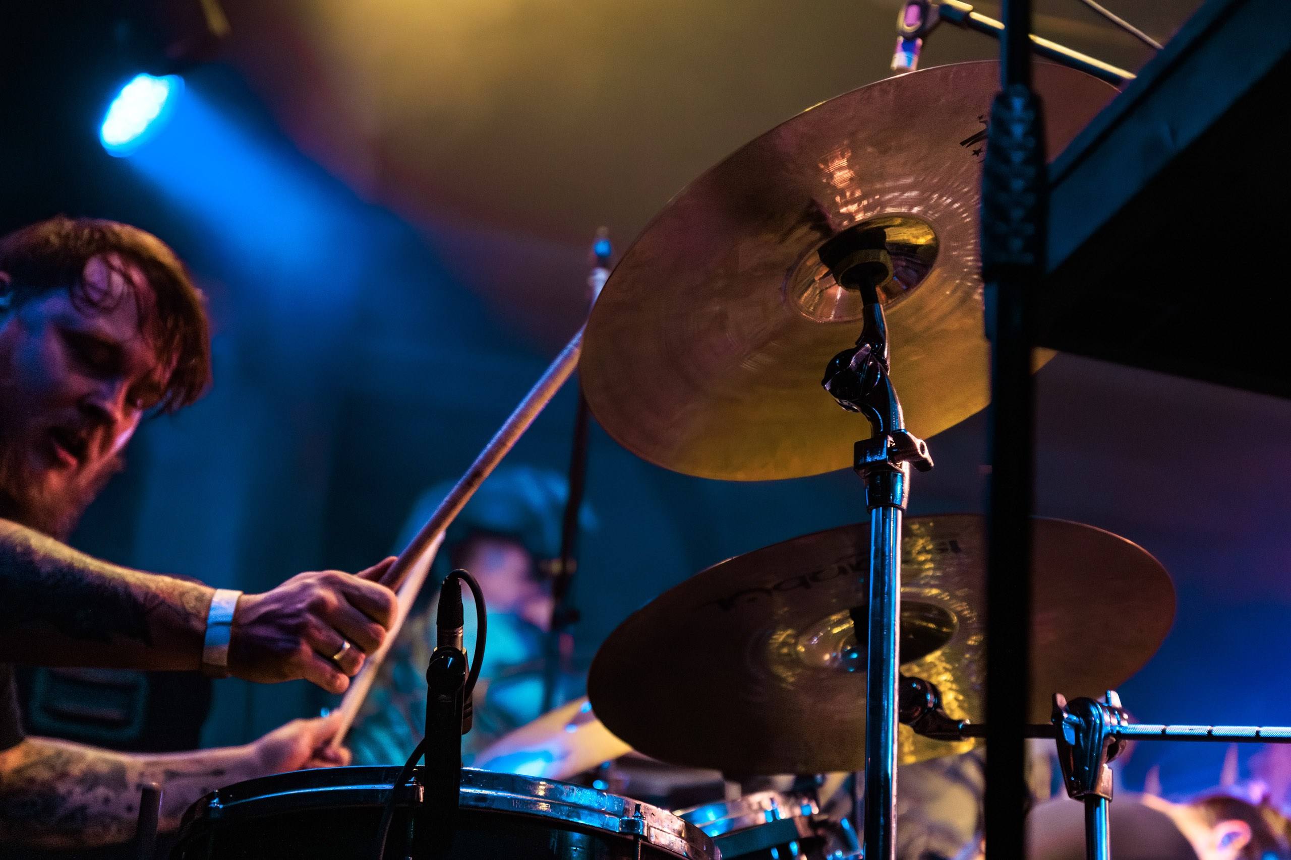 Юность. Репортажный фотограф Екатеринбург | Яркий, качественный репортаж | Концерты, клубы, репортаж, праздники, корпоративы