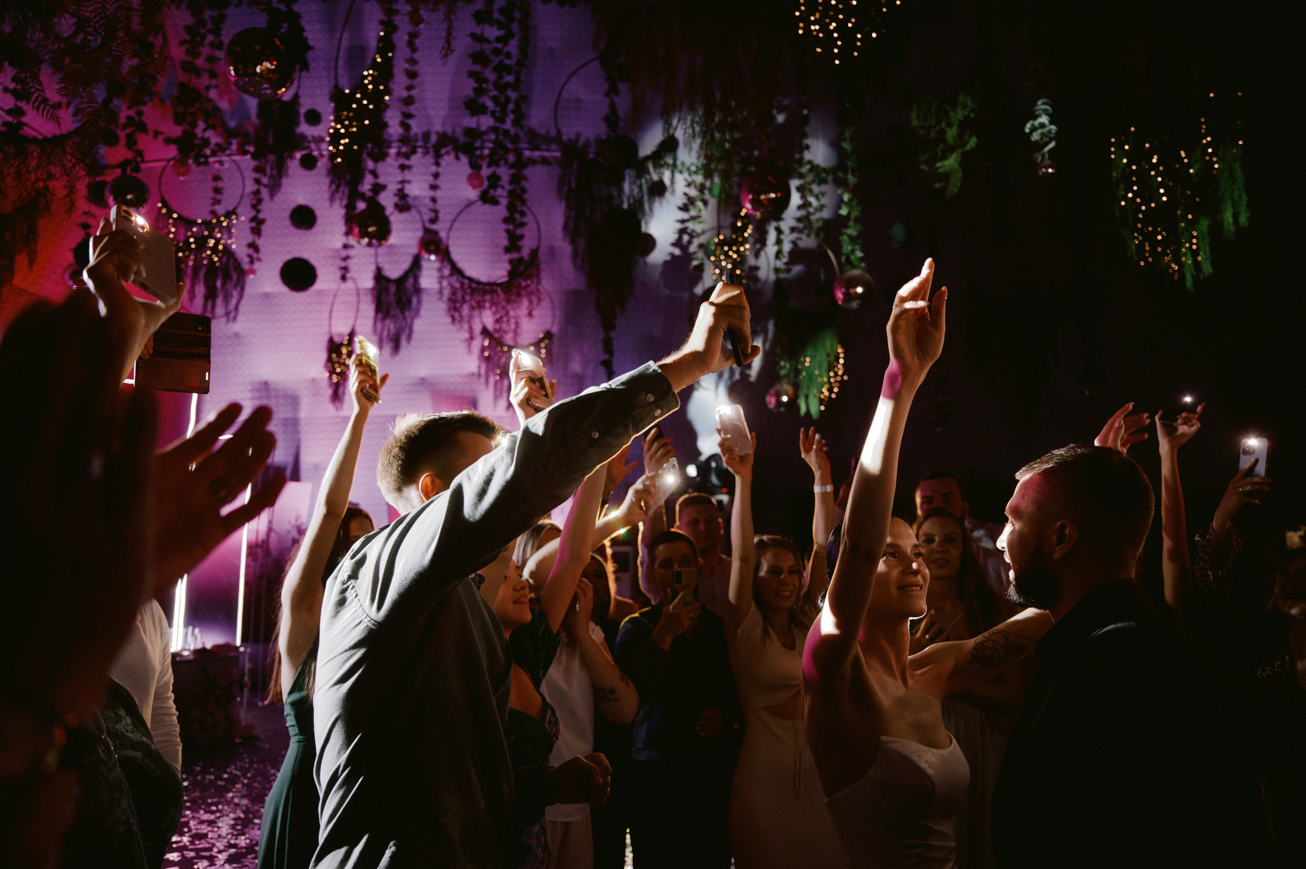 Она похожа на Меган Фокс. Свадебный фотограф в Ростовe-на-Дону Анастасия Прутова