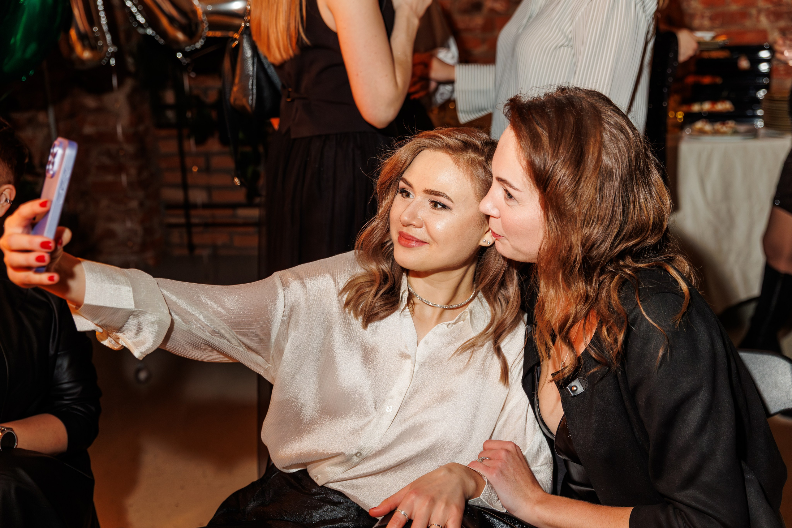 Новогодние корпоративы 2025. ILIAS BLACK — Фотограф свадеб и мероприятий в Минске и Беларуси