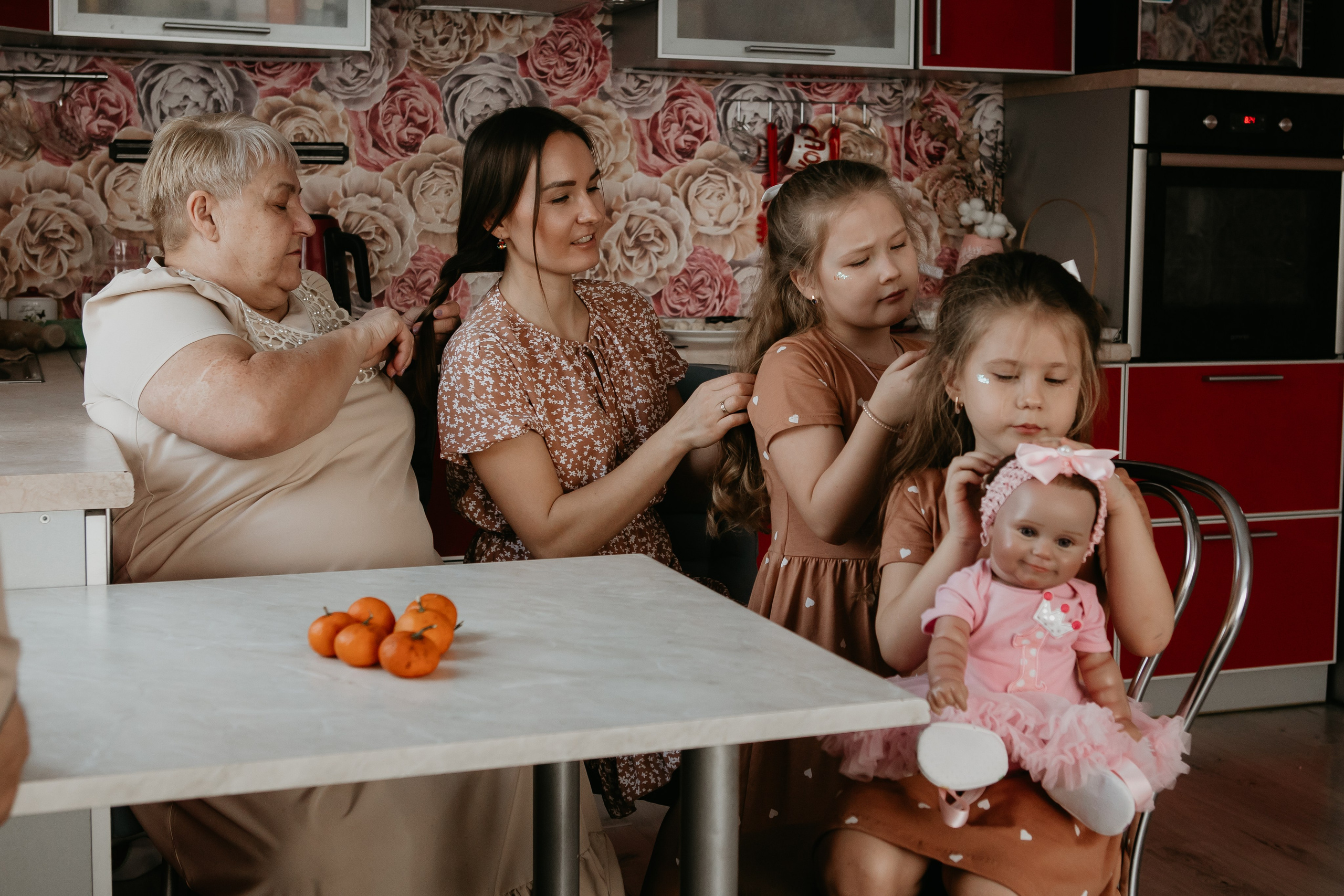 Семья Дарьи. Домашняя съемка. Свадебный, семейный фотограф. Выпускные альбомы в Коченёво / Новосибирск. Наталья Байкуш