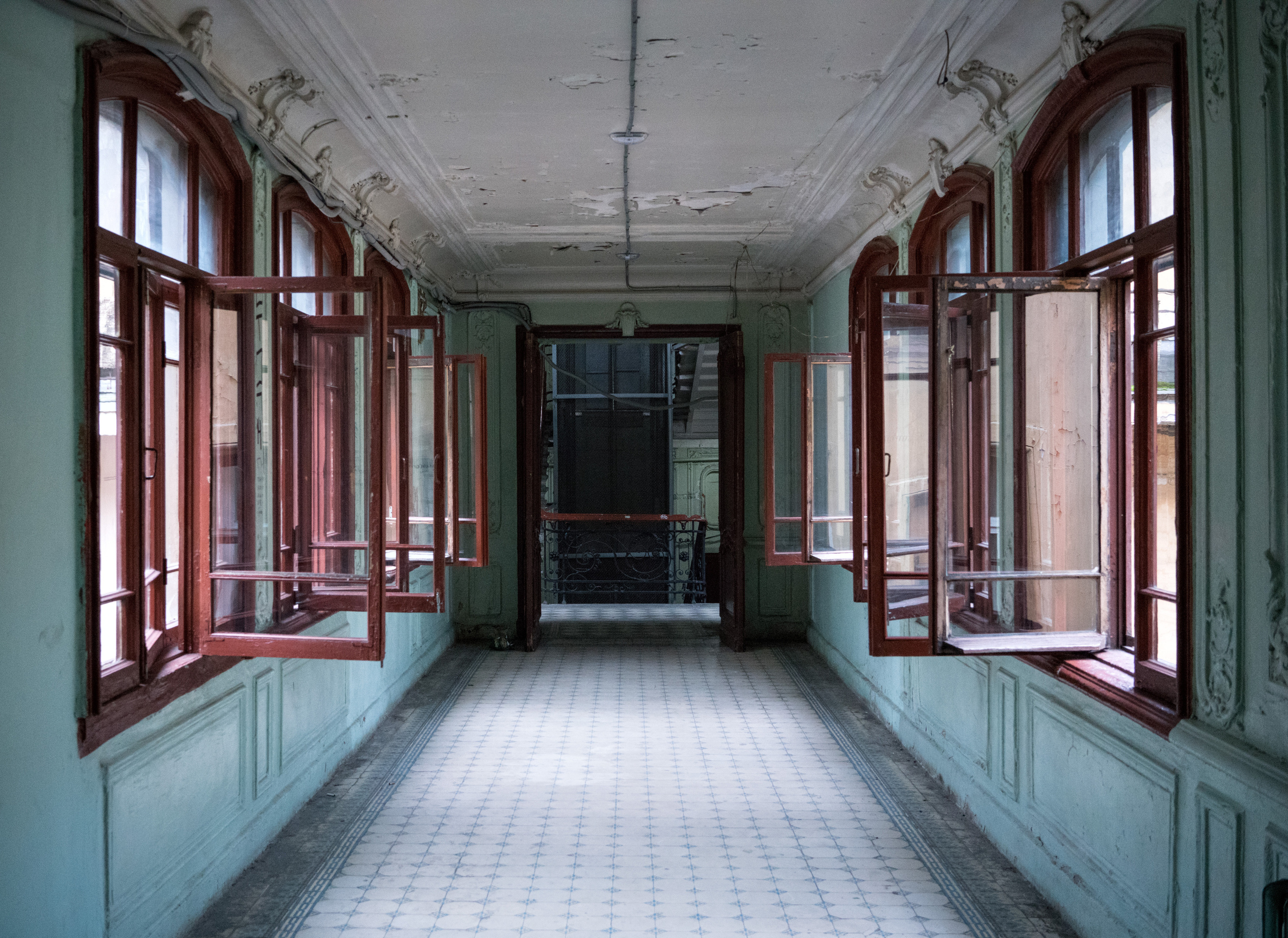 Питер. Парадные (октябрь 2017). Фотограф Сергей Танков