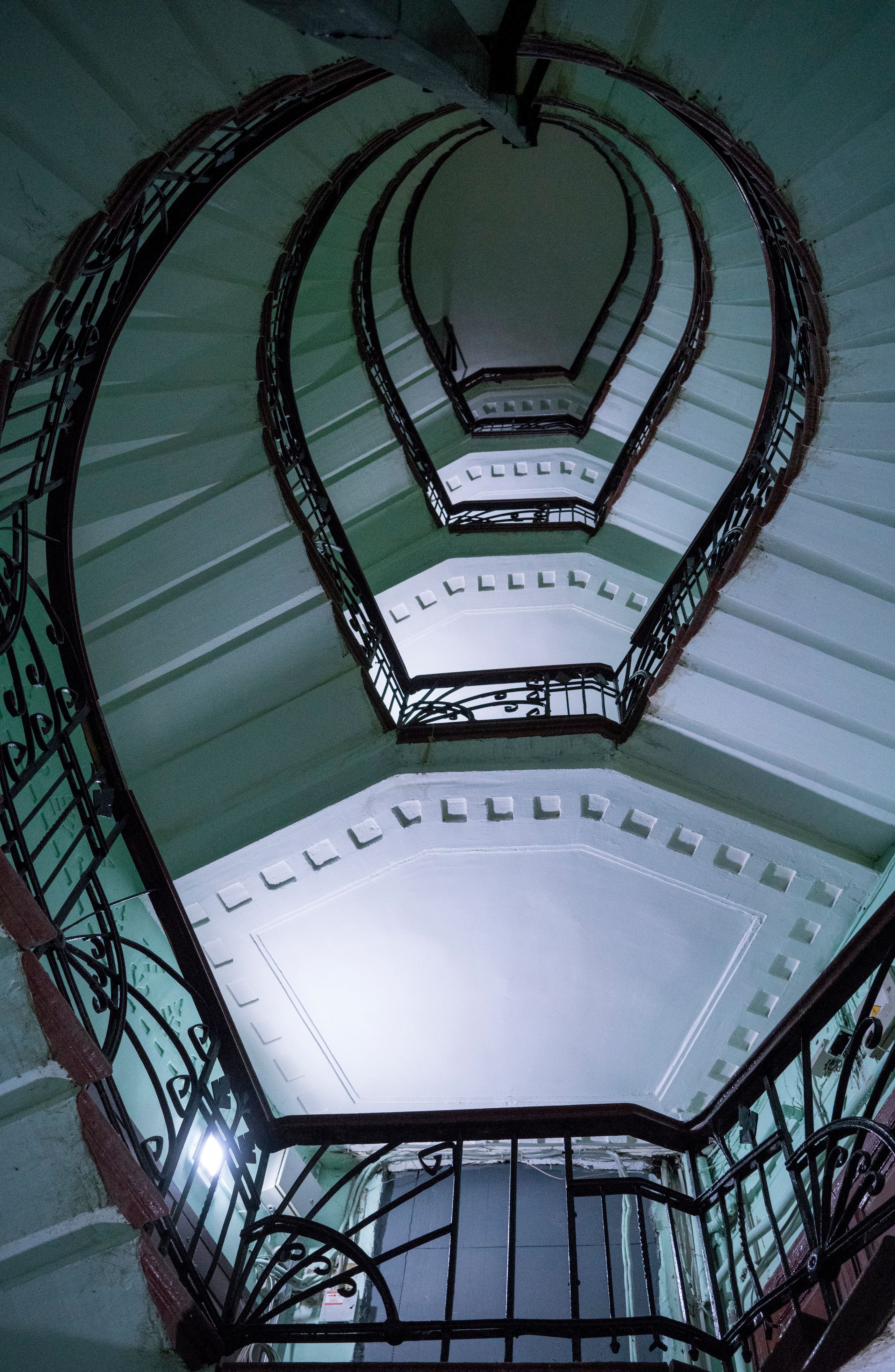 Питер. Парадные (октябрь 2017). Фотограф Сергей Танков