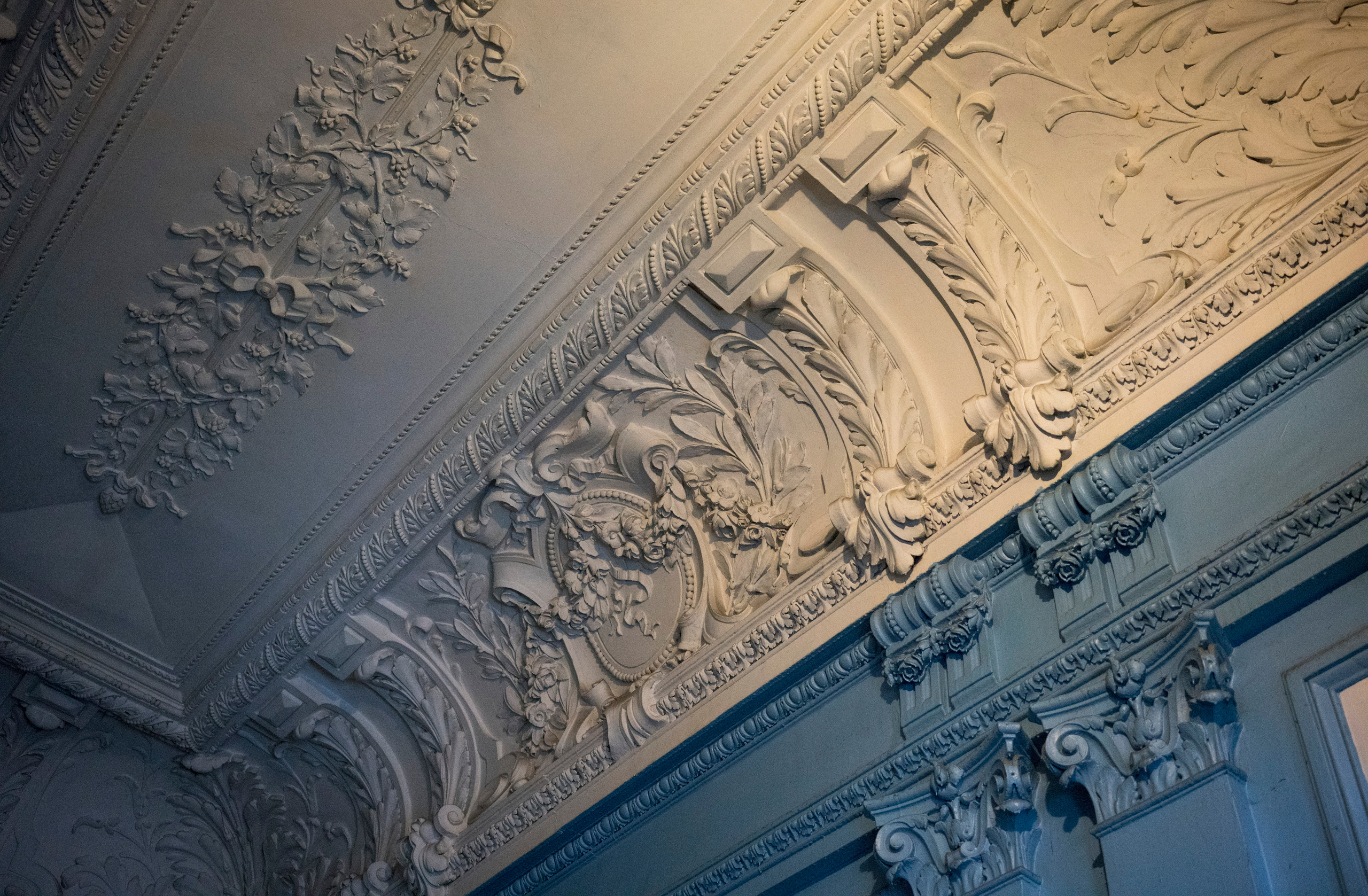 Питер. Парадные (октябрь 2017). Фотограф Сергей Танков