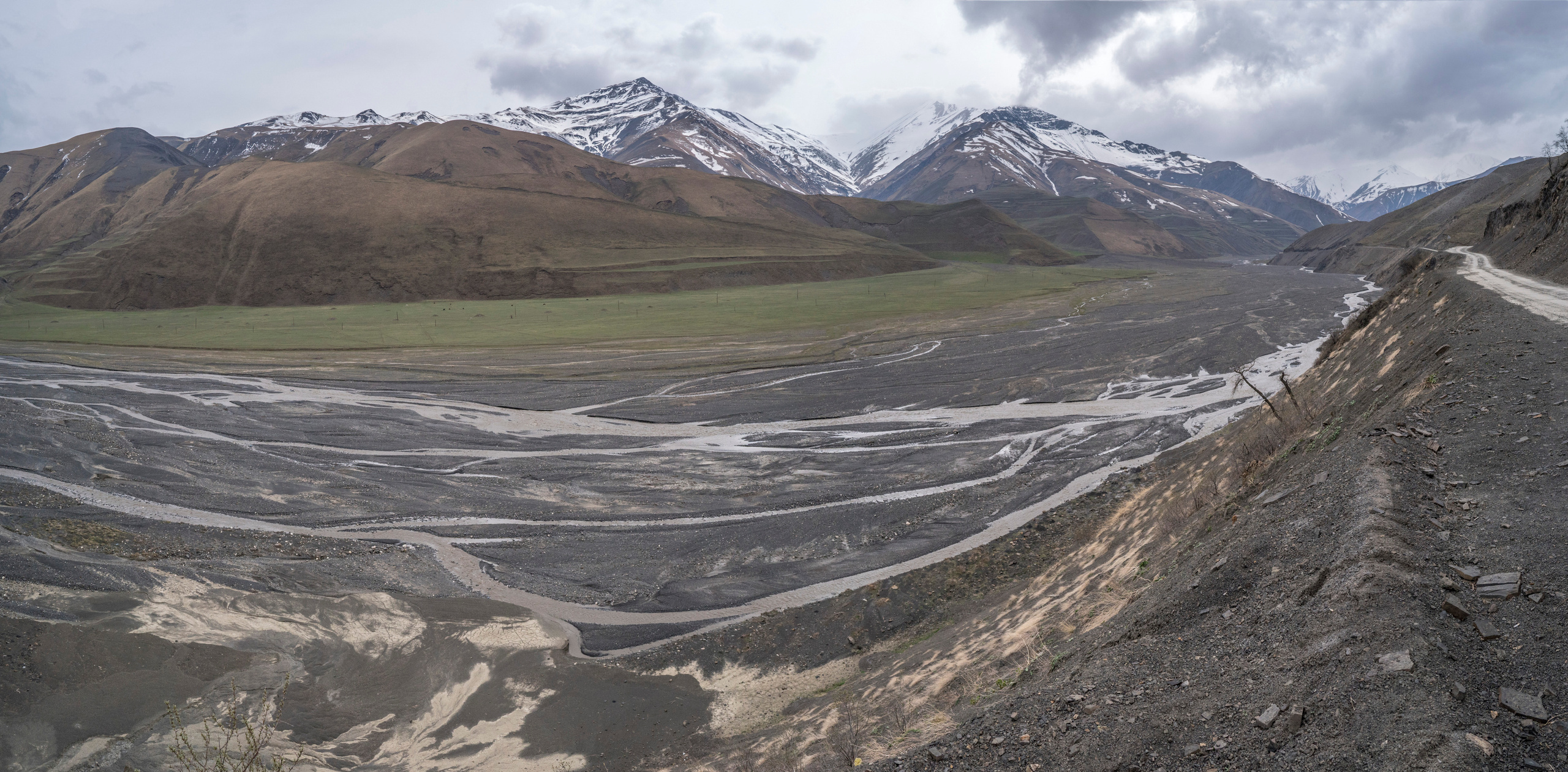 Азербайджан (апрель 2018). Фотограф Сергей Танков