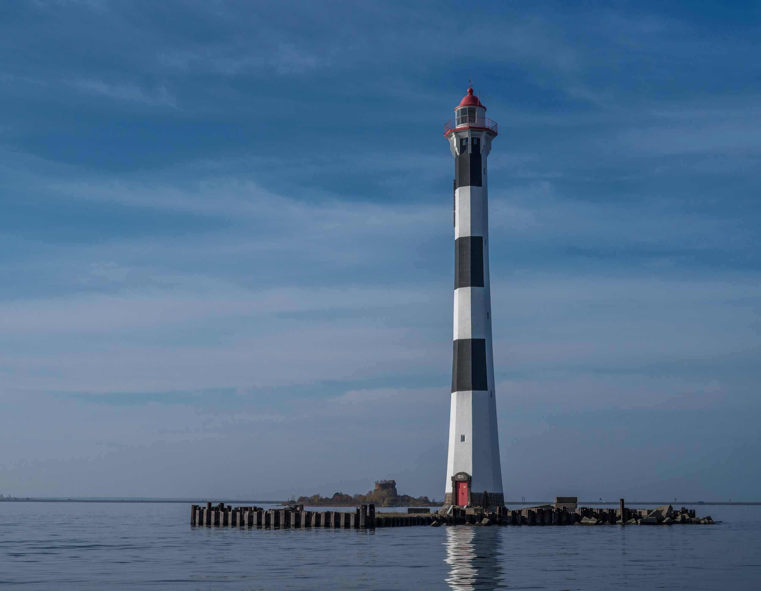 Питер. Кронштадт. Форты (октябрь 2018). Фотограф Сергей Танков