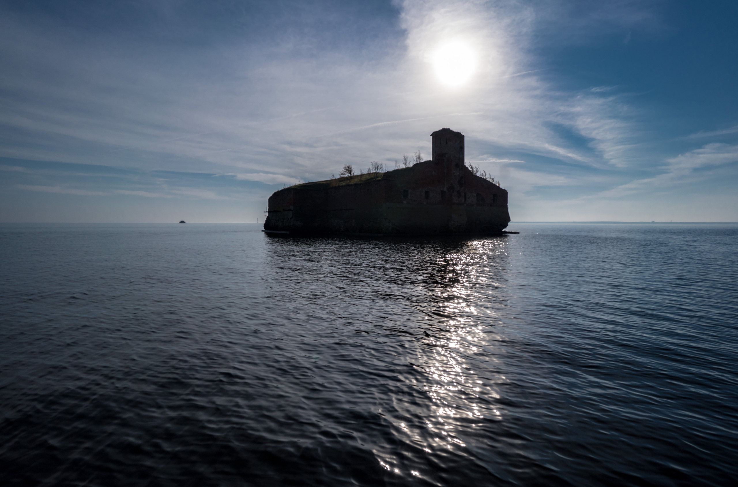 Питер. Кронштадт. Форты (октябрь 2018). Фотограф Сергей Танков