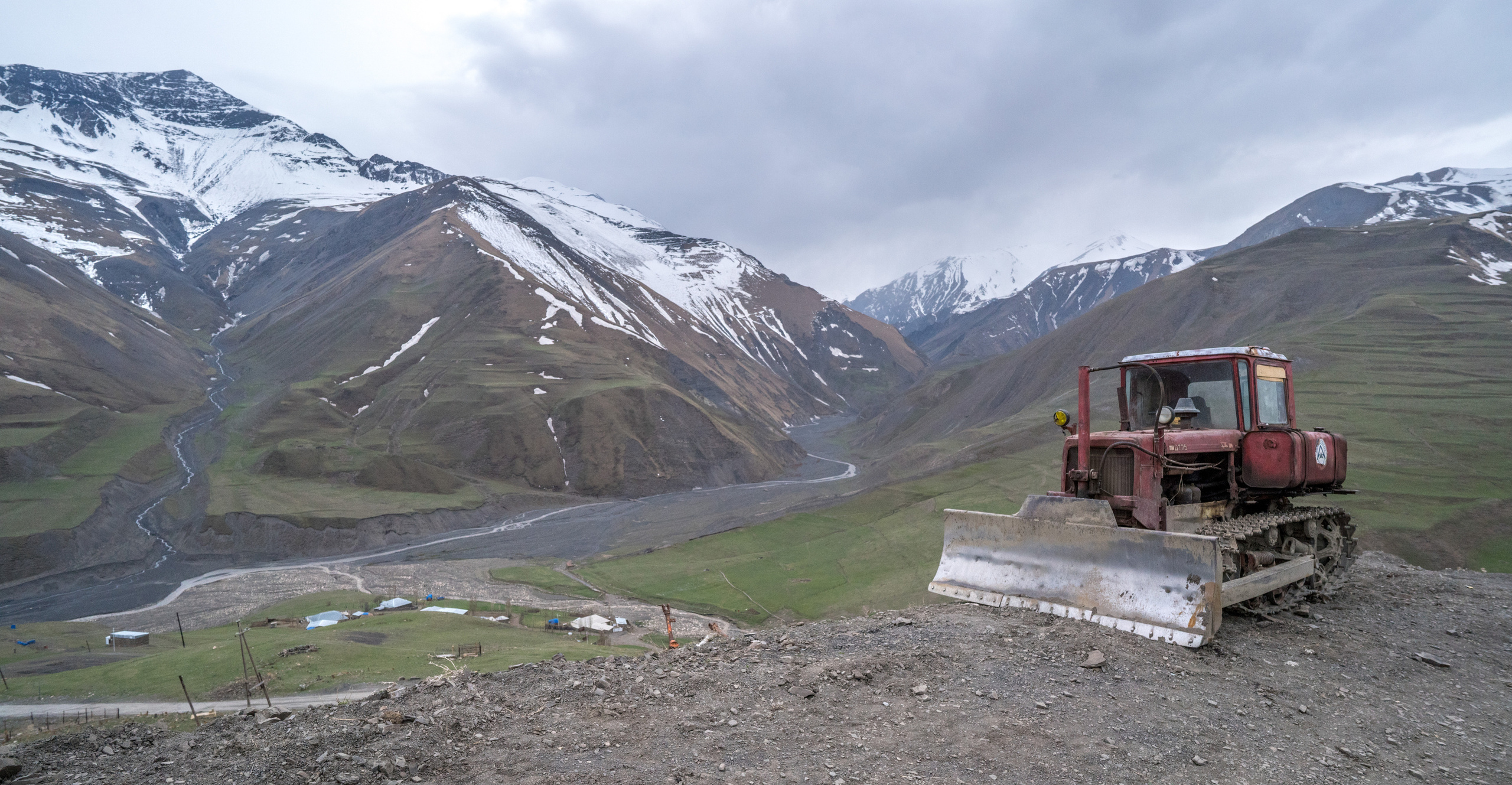 Азербайджан (апрель 2018). Фотограф Сергей Танков