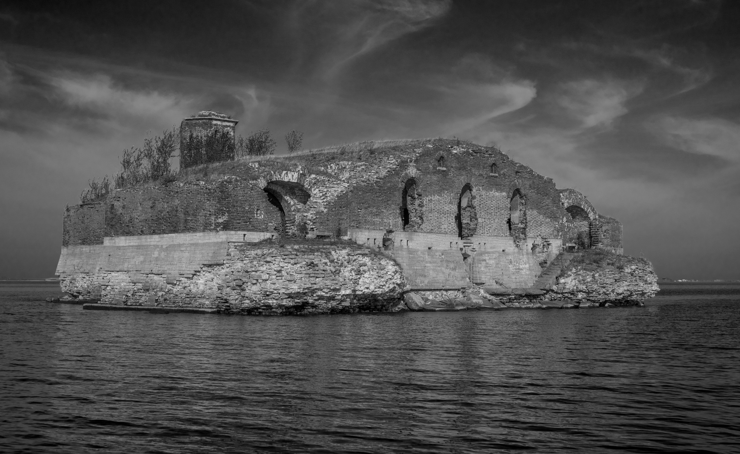 Питер. Кронштадт. Форты (октябрь 2018). Фотограф Сергей Танков