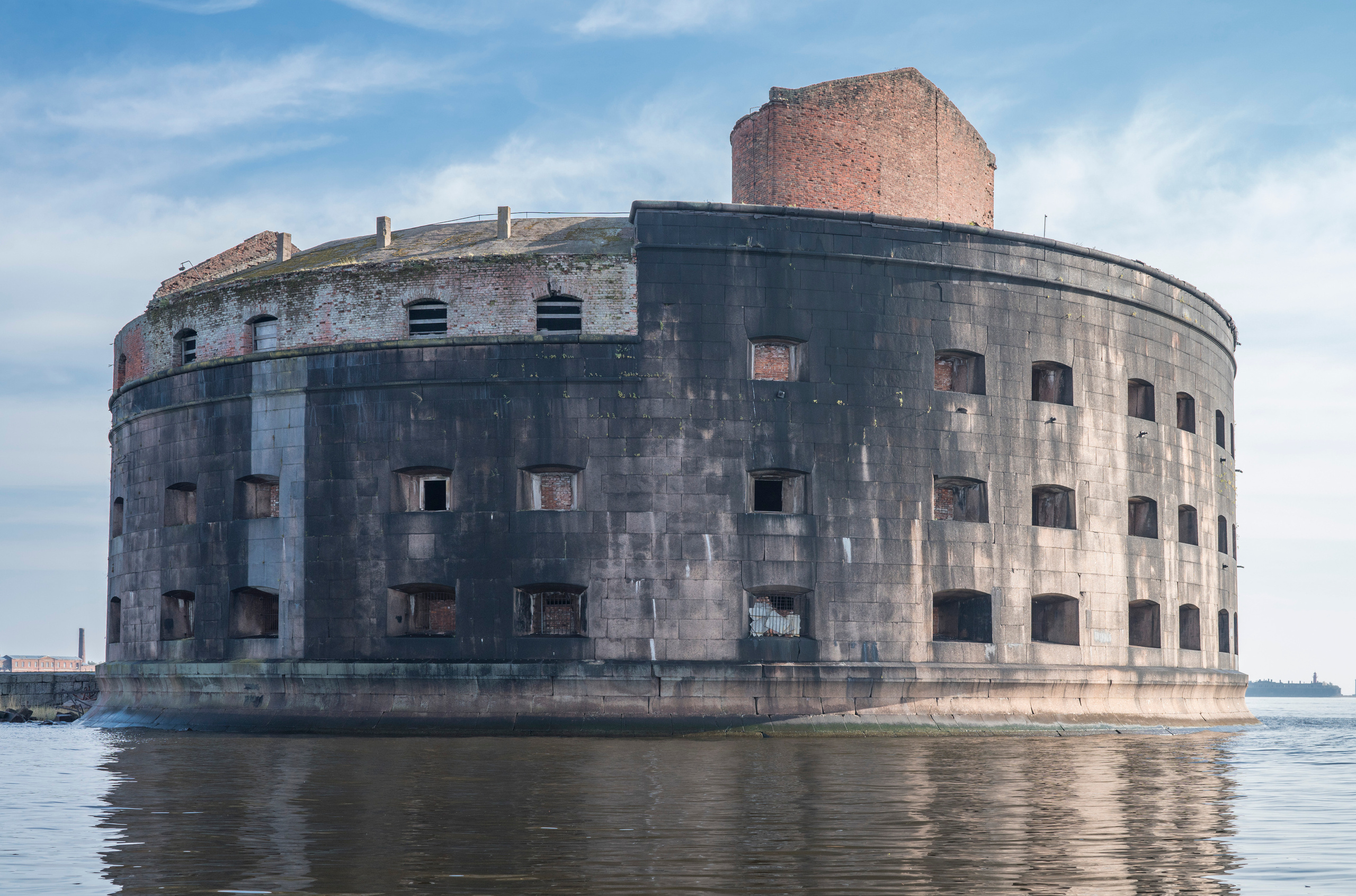 Питер. Кронштадт. Форты (октябрь 2018). Фотограф Сергей Танков