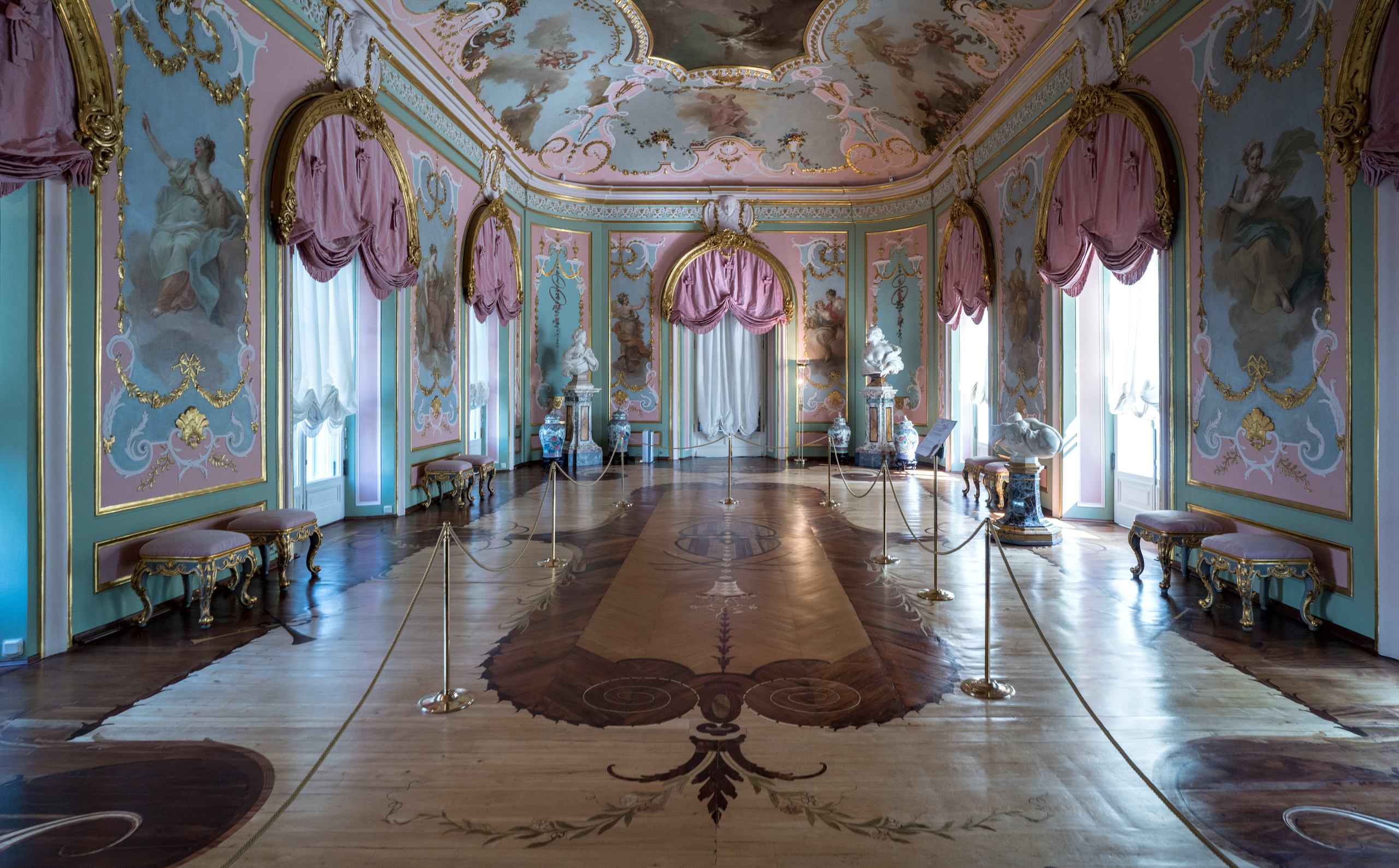 Питер (июль 2018). Фотограф Сергей Танков