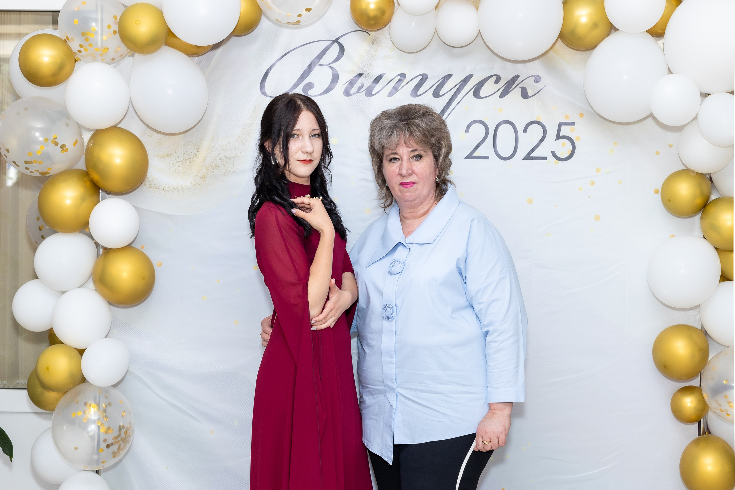 Вручение аттестата 2025. Выпускные альбомы Майкоп, Краснодар Елена Золотарева