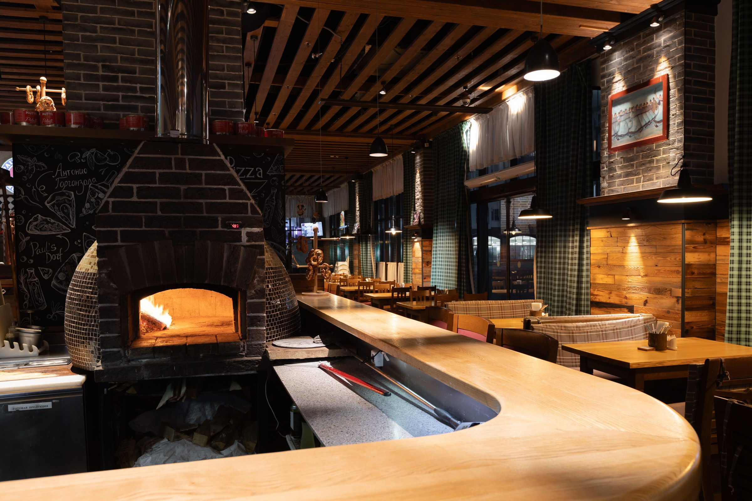 Съемка ресторана PAULANER в городе Краснодар. Архитектурный и интерьерный фотограф в Краснодаре | Дмитрий Демской