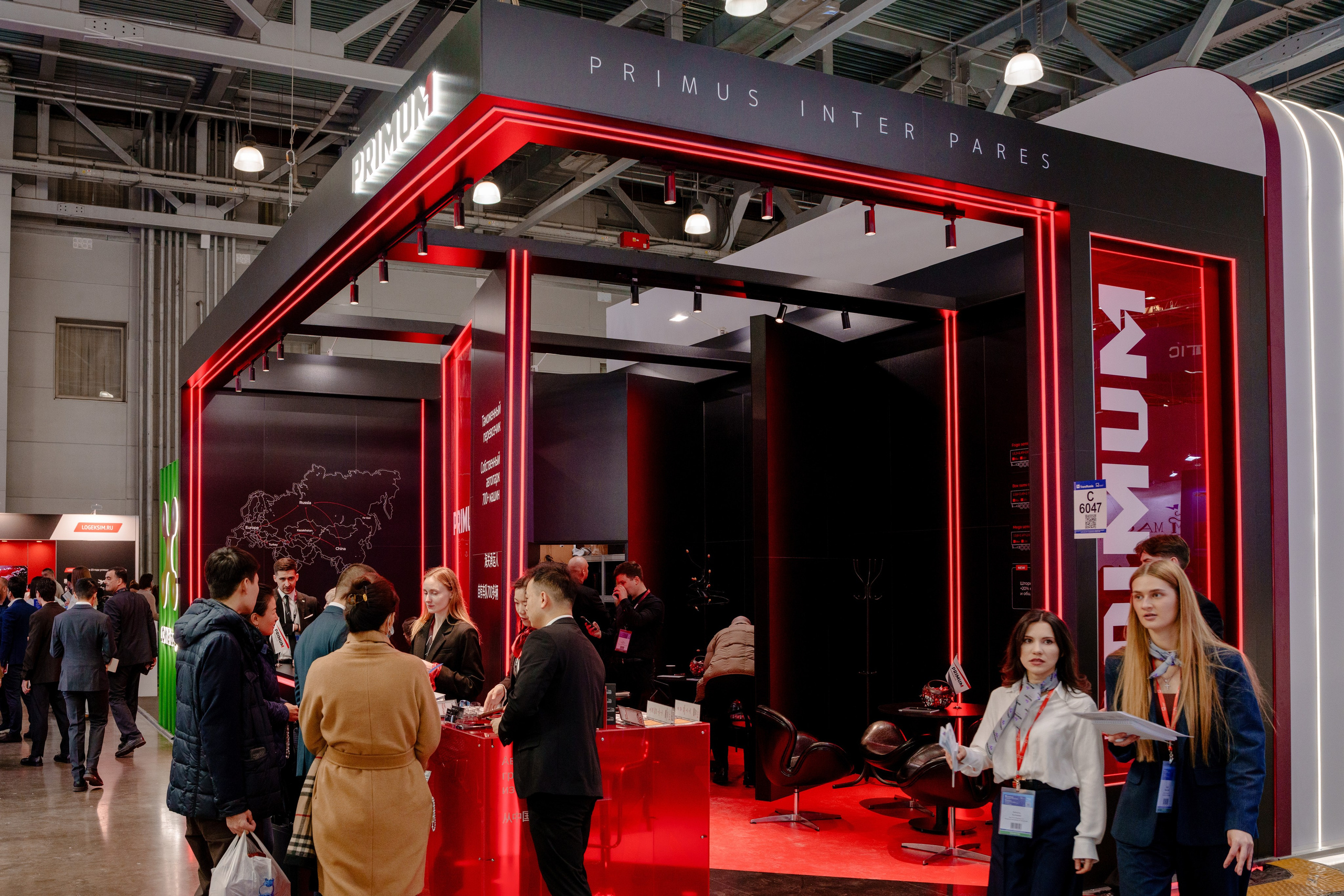 Репортажный фотограф на экспо Крокус. Репортажный фотограф Москва Сергей Дружинин