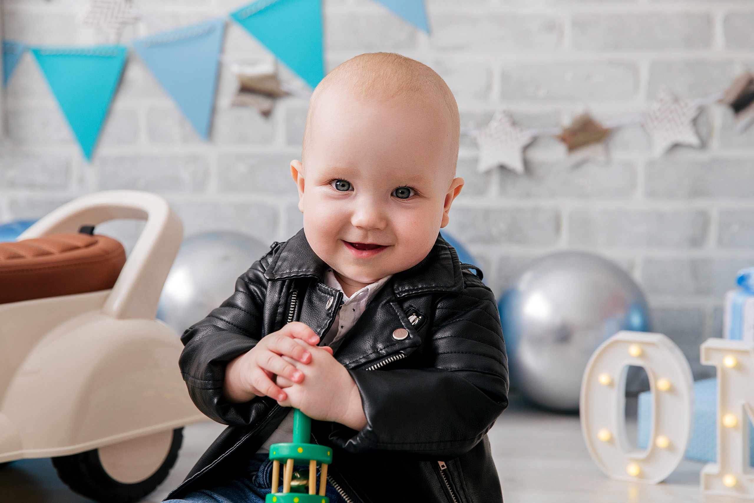 Мотоцикл. Детский фотограф, выпускные альбомы в Нижнем Новгороде Бодягина Мария