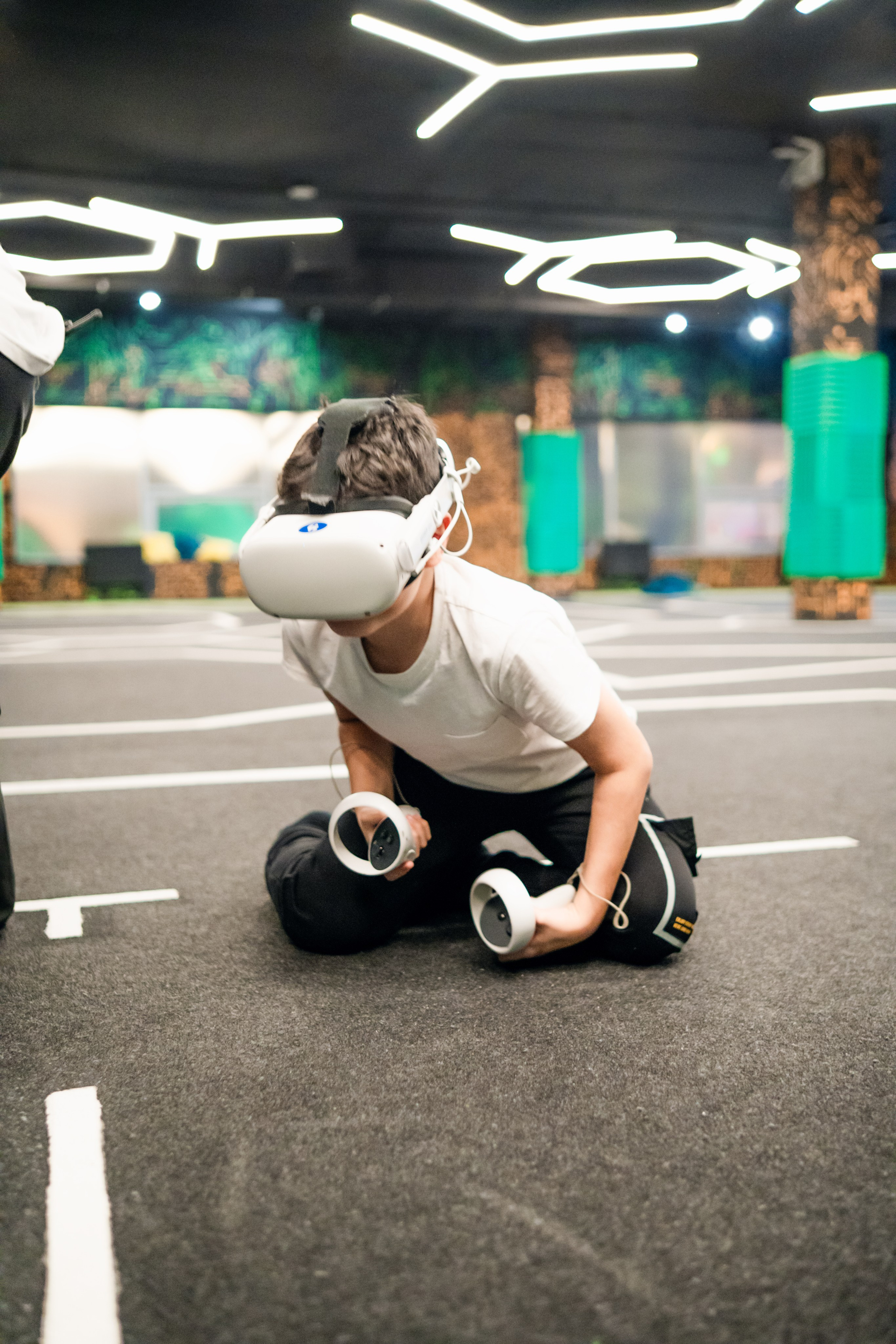 VR (November-December 2024). Felixtones