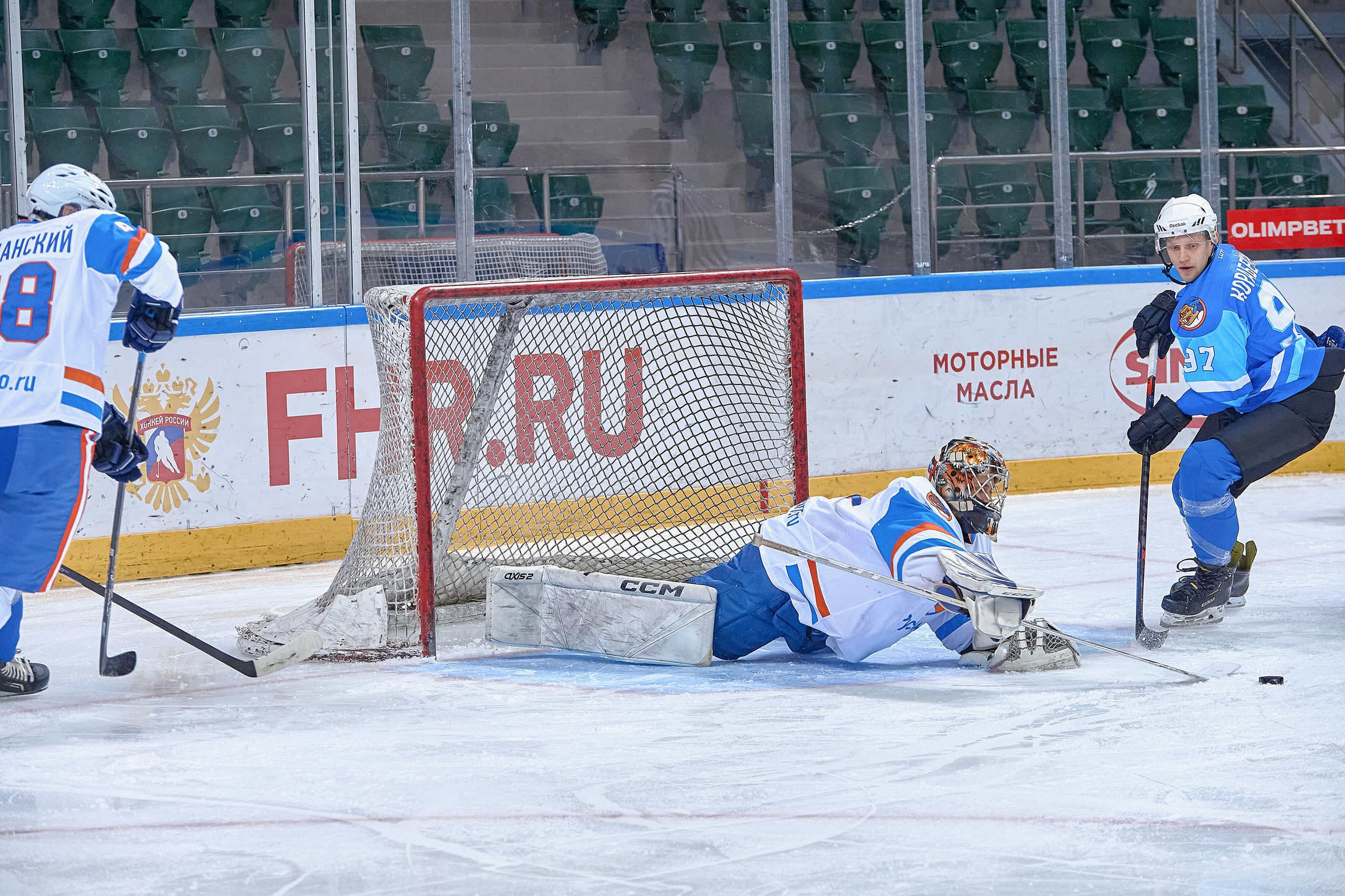Платинум Арена — Хоккей — РусГидро. Фотограф Яковлев Роман — Красноярск