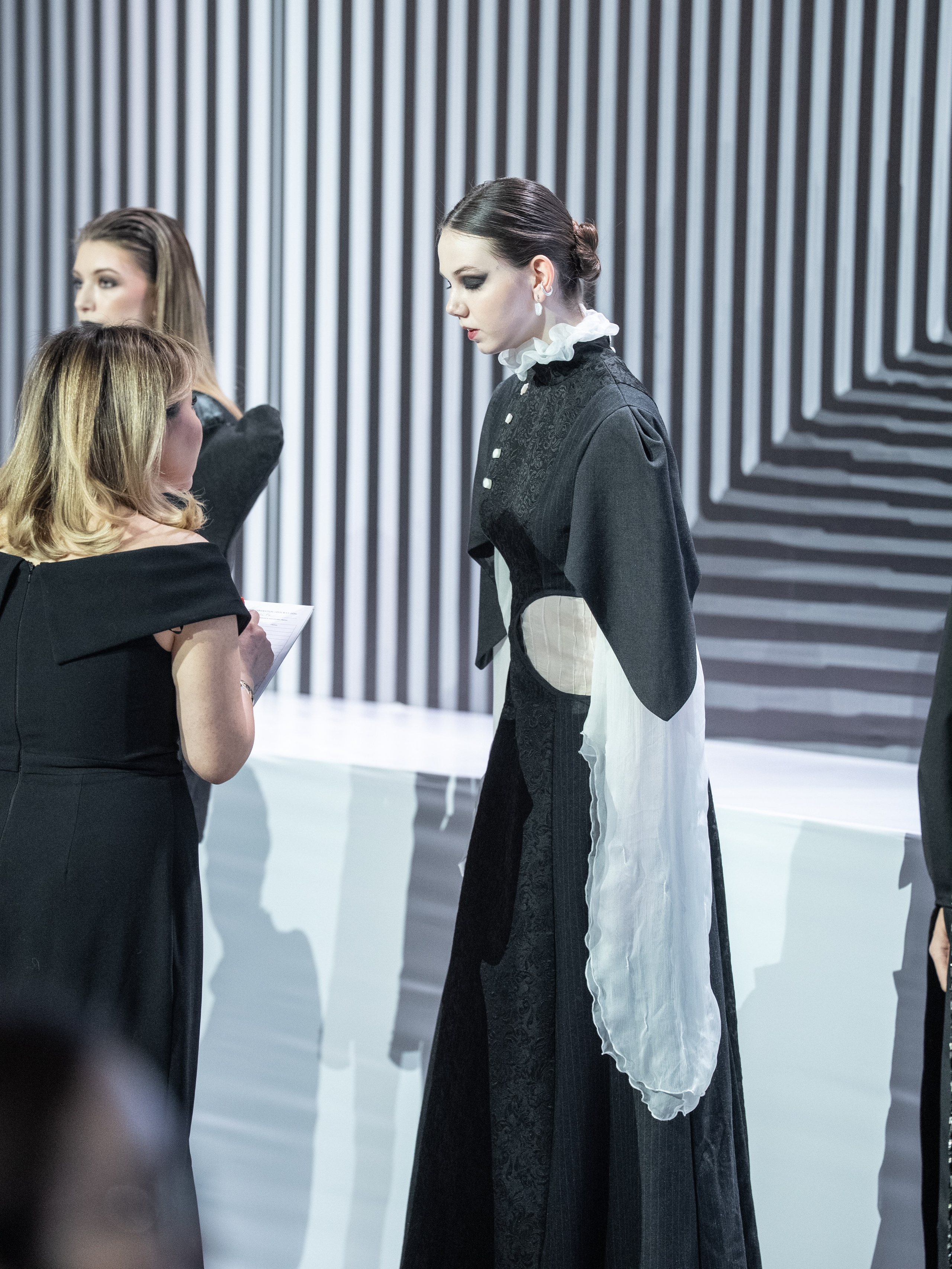 New Generation-OPEN WAY. Сайт Алматинского НЮ АРТ, будуар и фэшн фотографа Дениса Карпенко