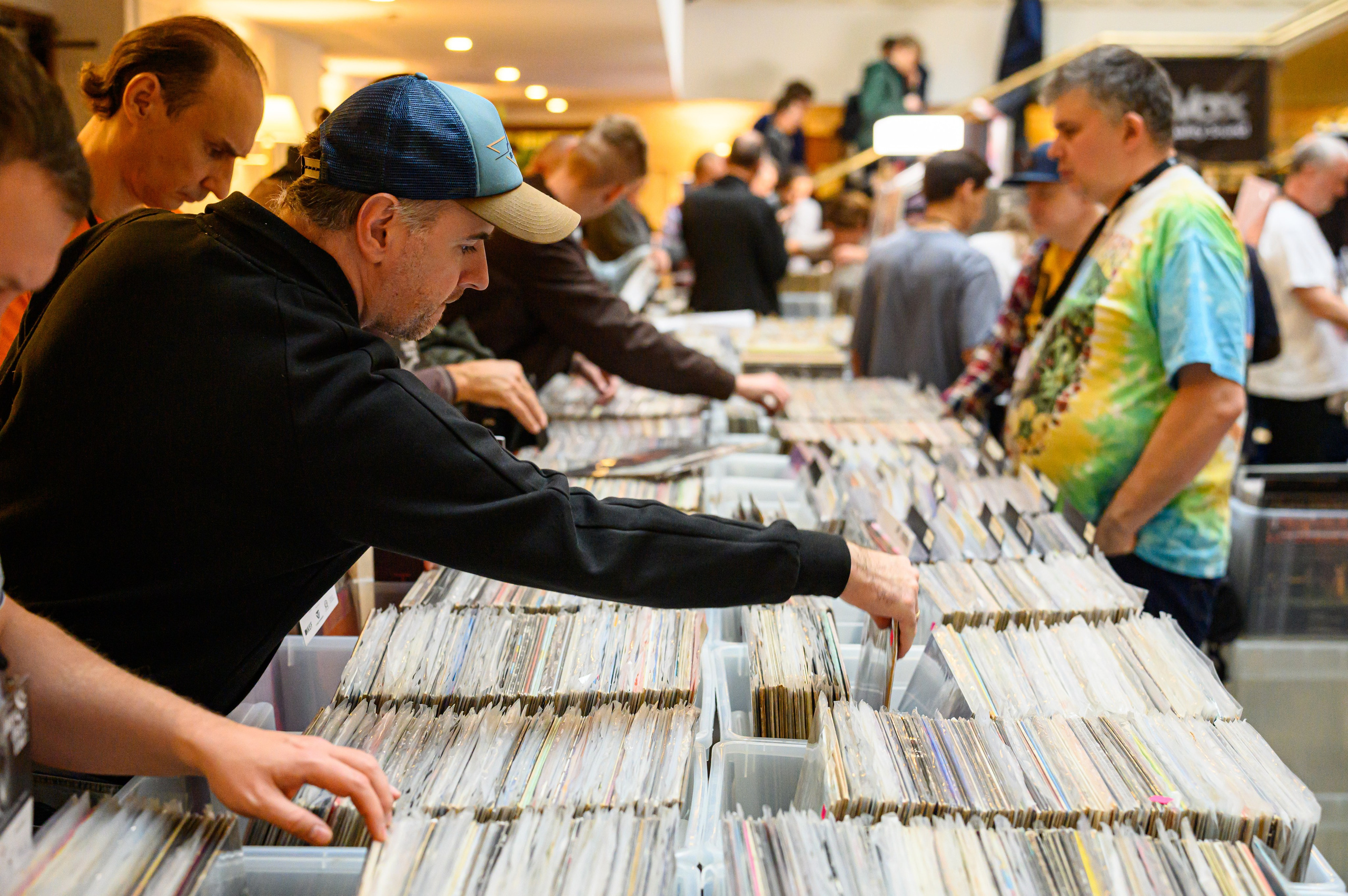 Выставки и конференции. Дмитрий Юн