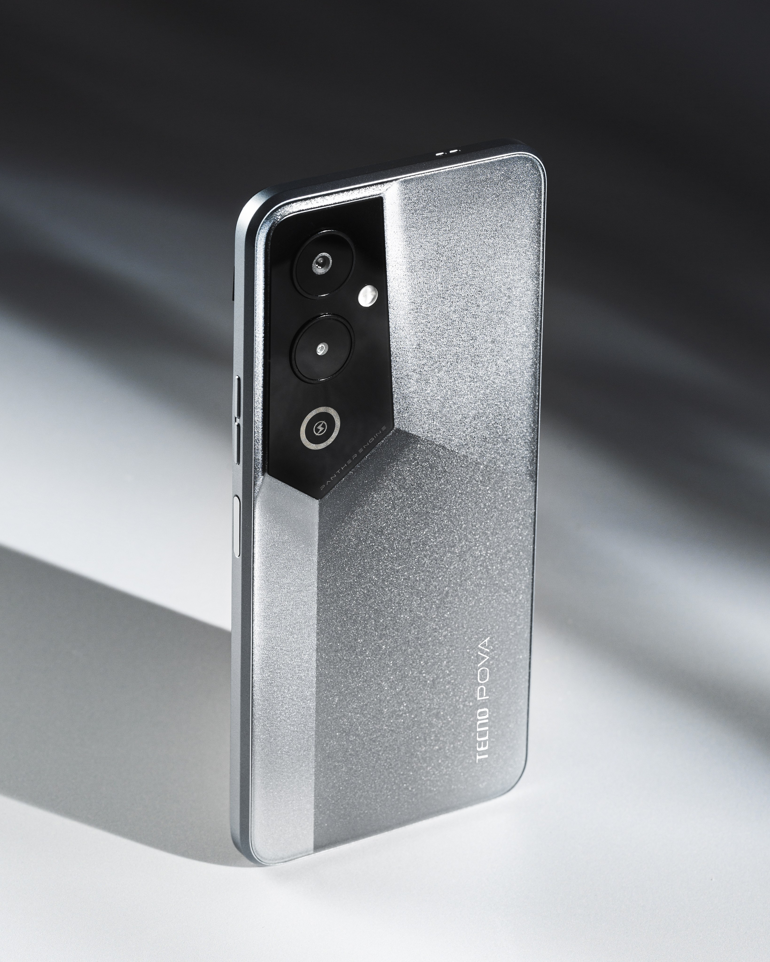 Tecno. Главная