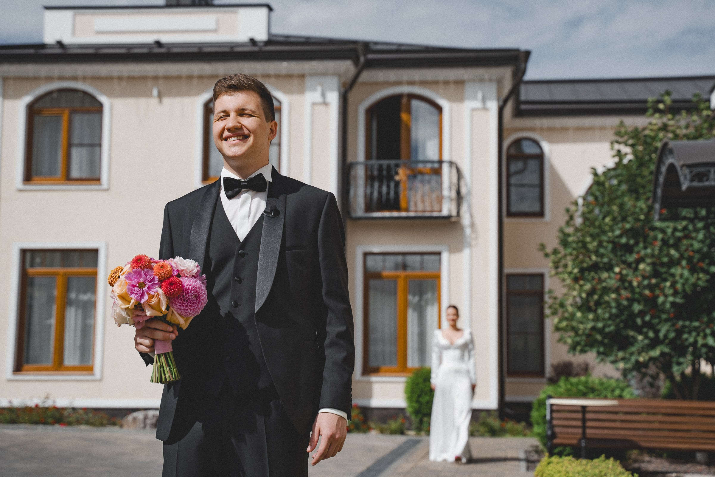 Запах цвета корал, фуксия, оранж. Свадебный фотограф Александр Осипов