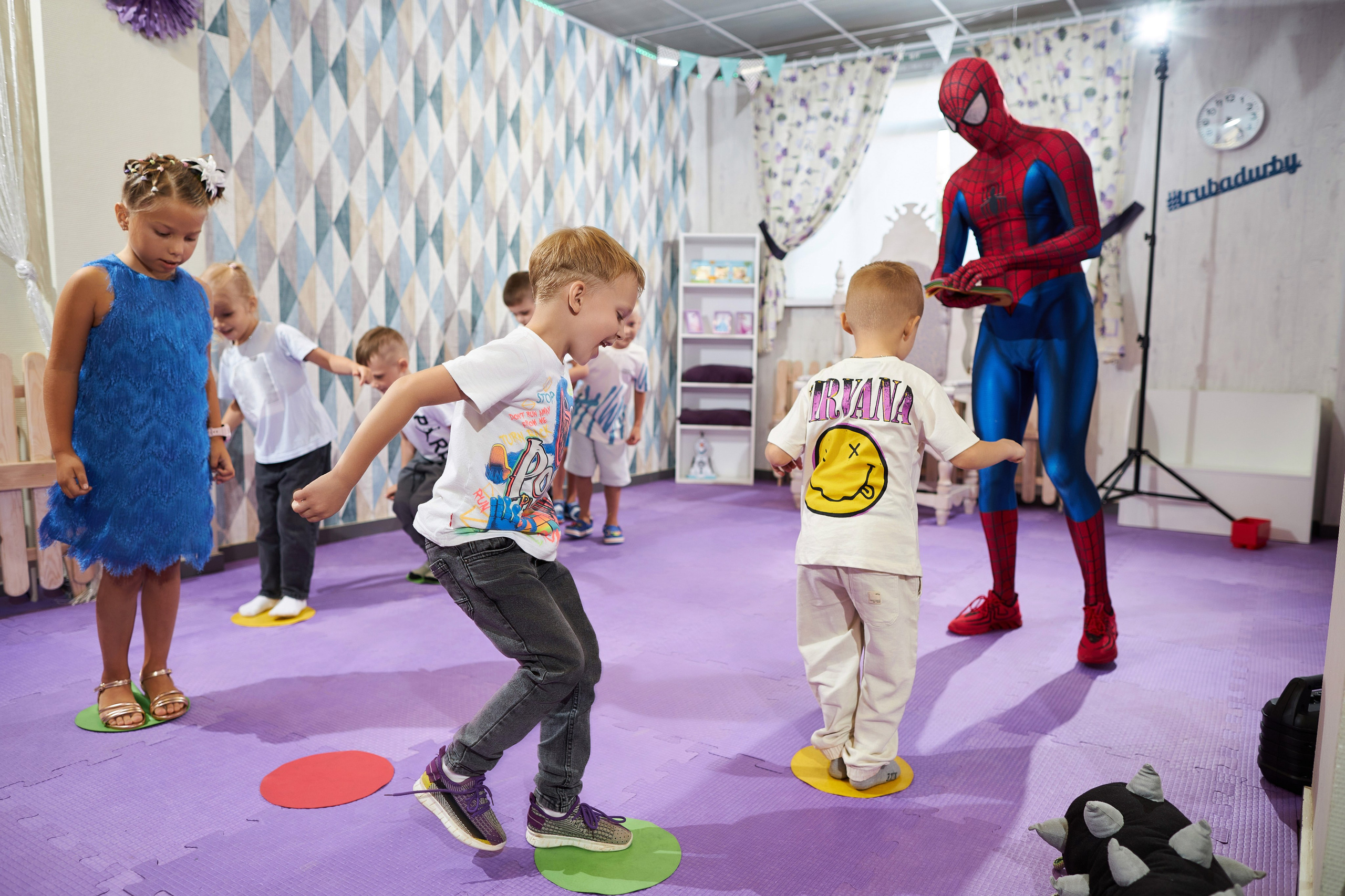 Детский праздник. Свадебная, репортажная фотосъемка и видеосъемка в Минске. Илья и Юлия Ширмановы. Фотограф | Видеограф | Минск